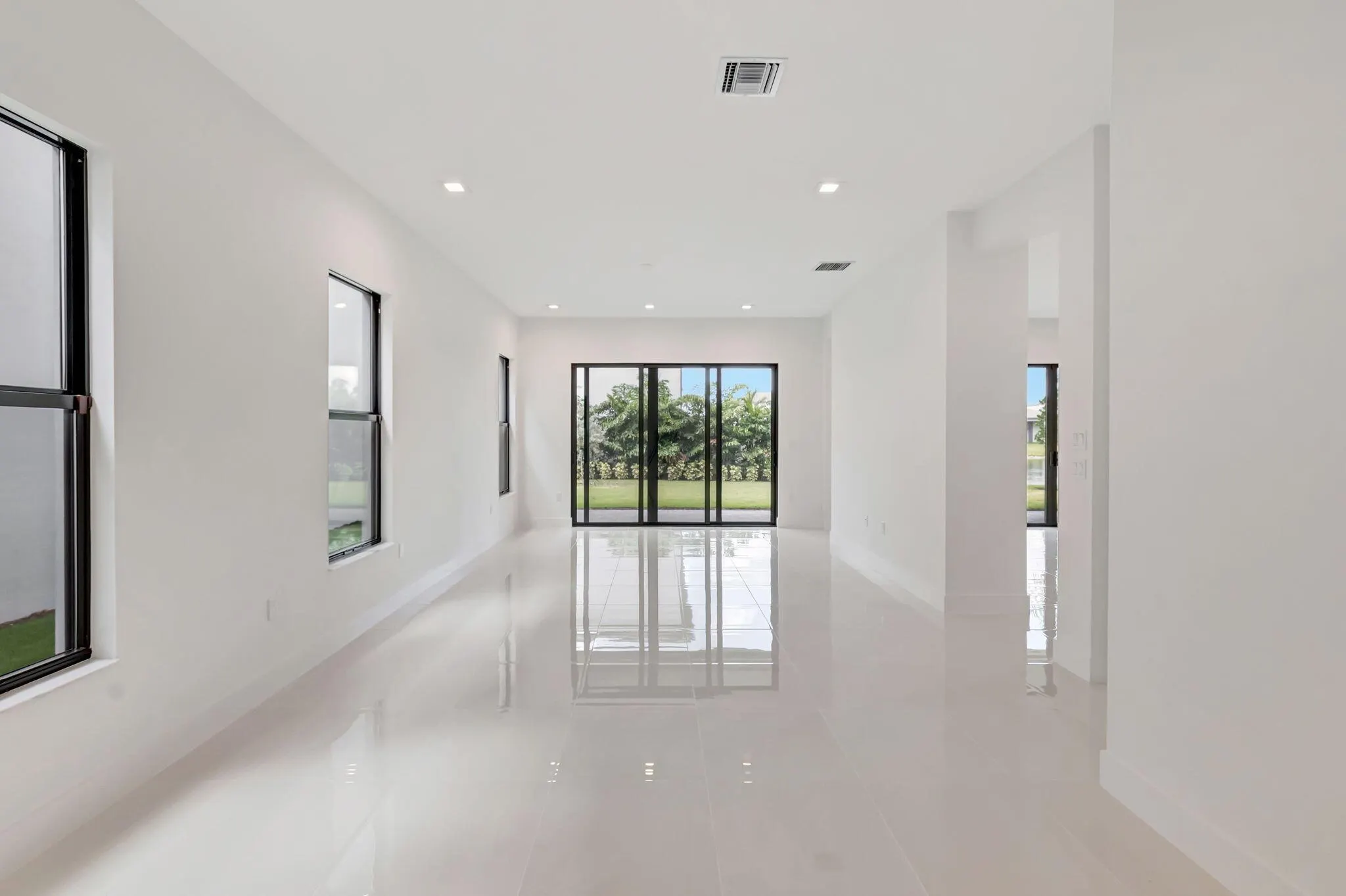 9436 Riverside Park Drive