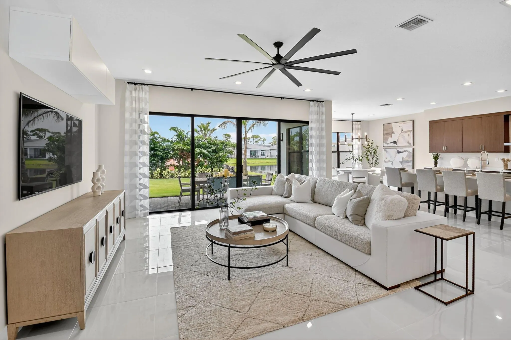 9436 Riverside Park Drive