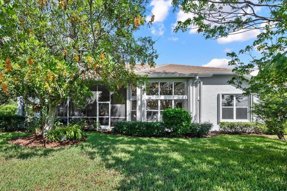 2221 SW Whitemarsh Way