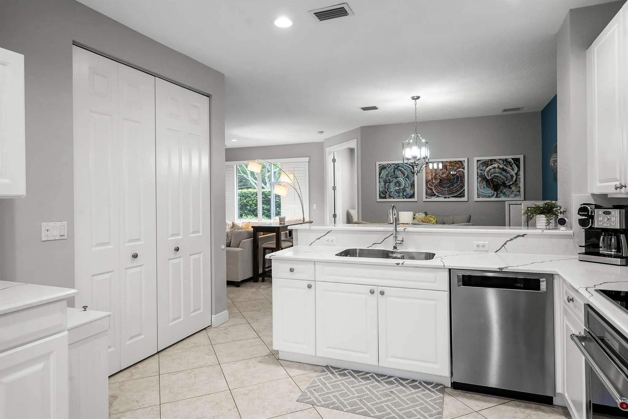2381 SW Island Creek Trail