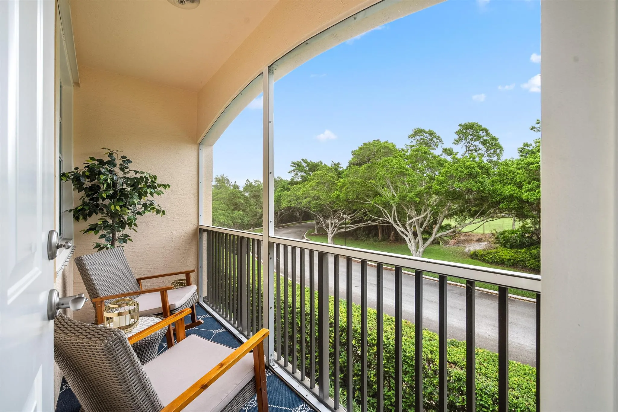 2381 SW Island Creek Trail