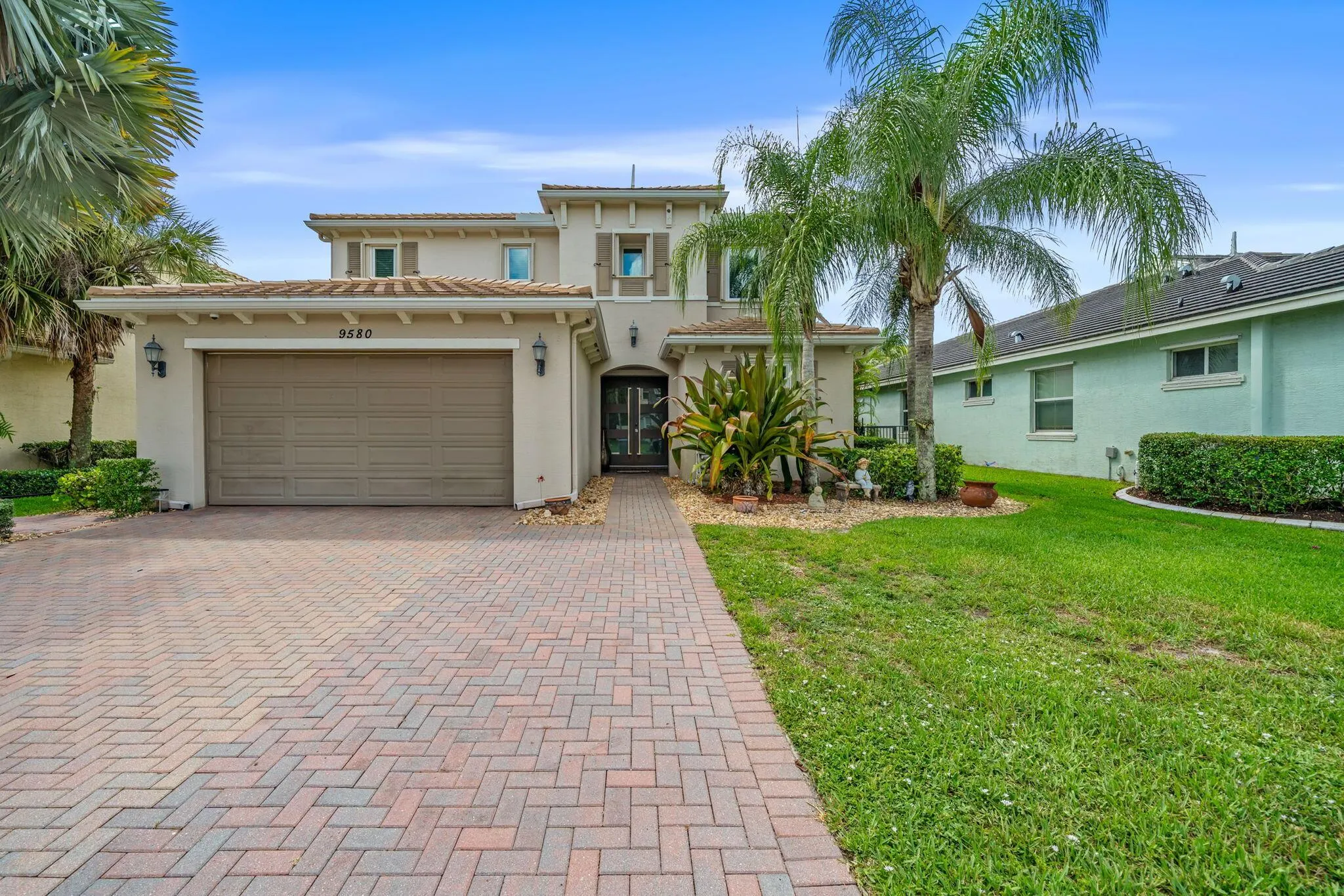 9580 Phipps Lane