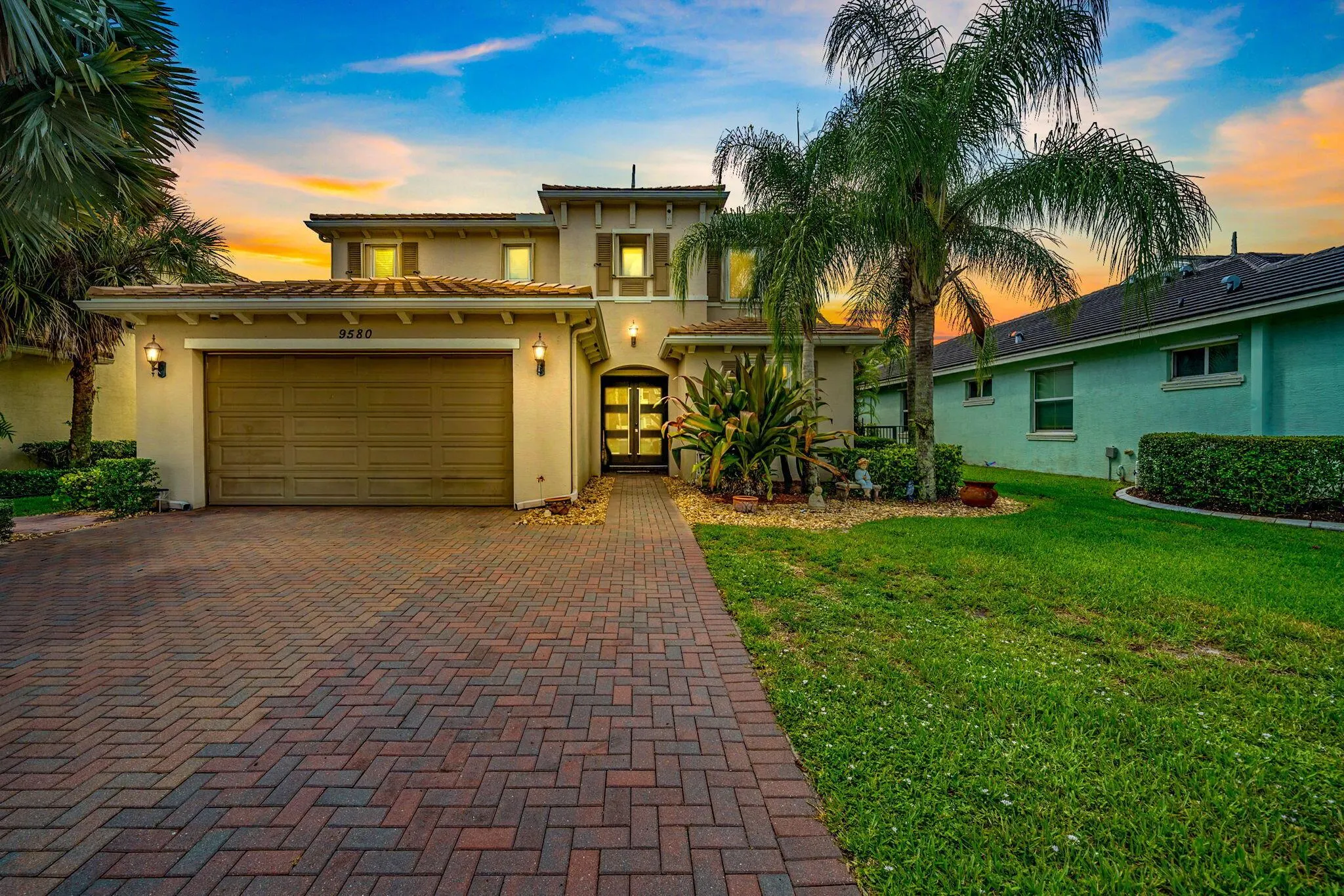 9580 Phipps Lane