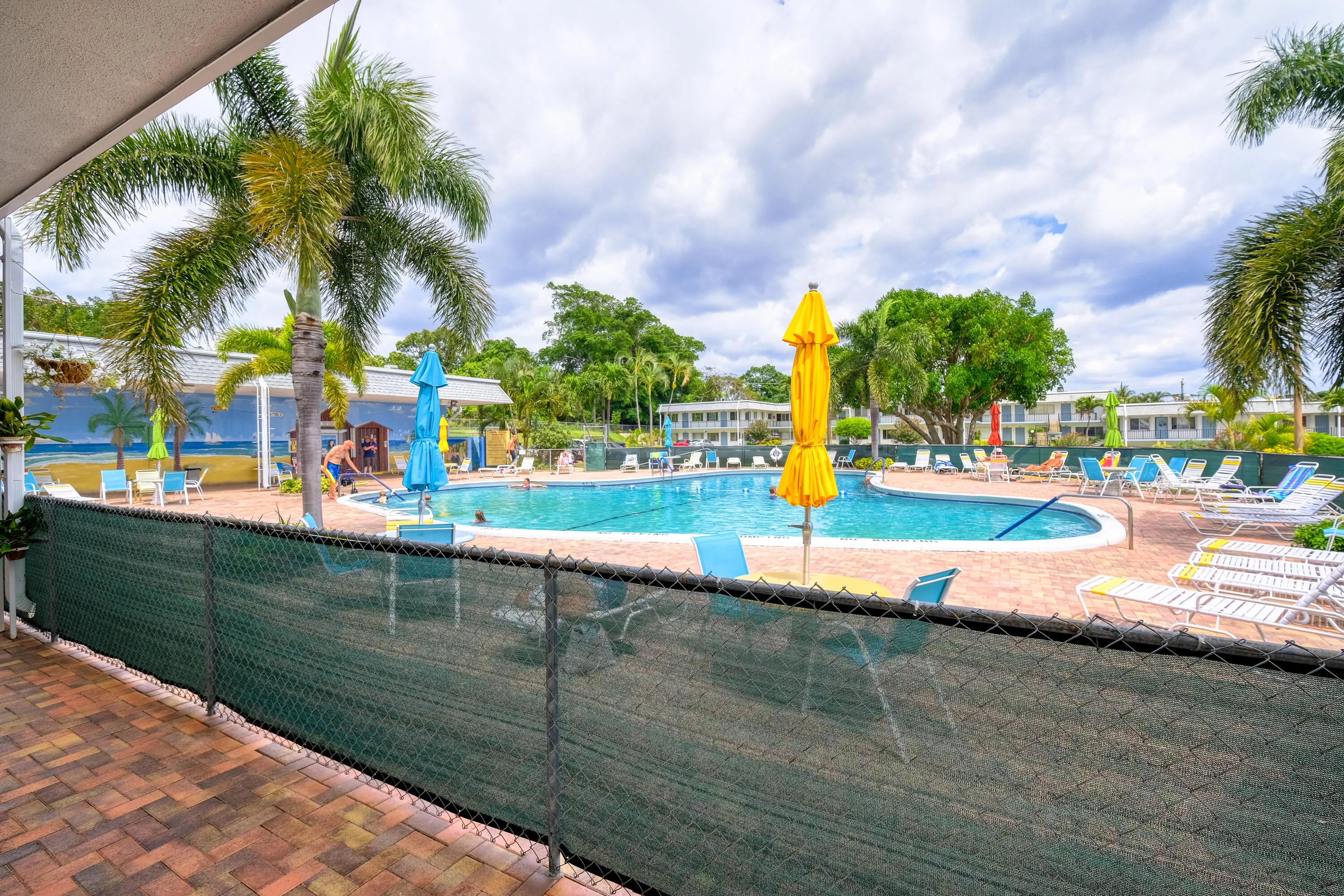 3000 Lake Osborne Drive, #103