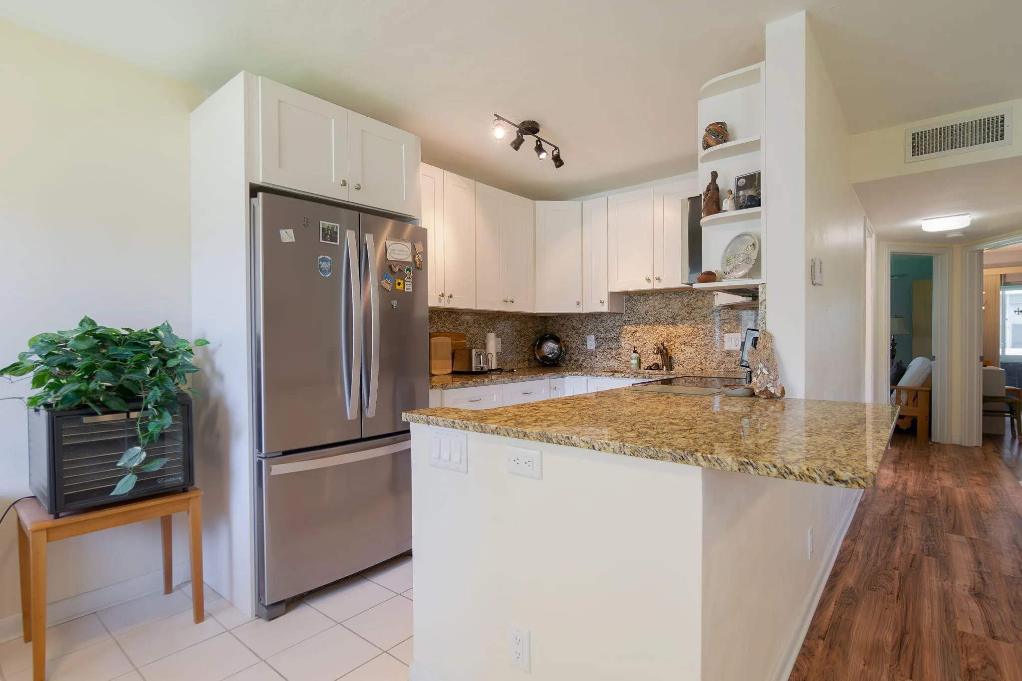 3000 Lake Osborne Drive, #103