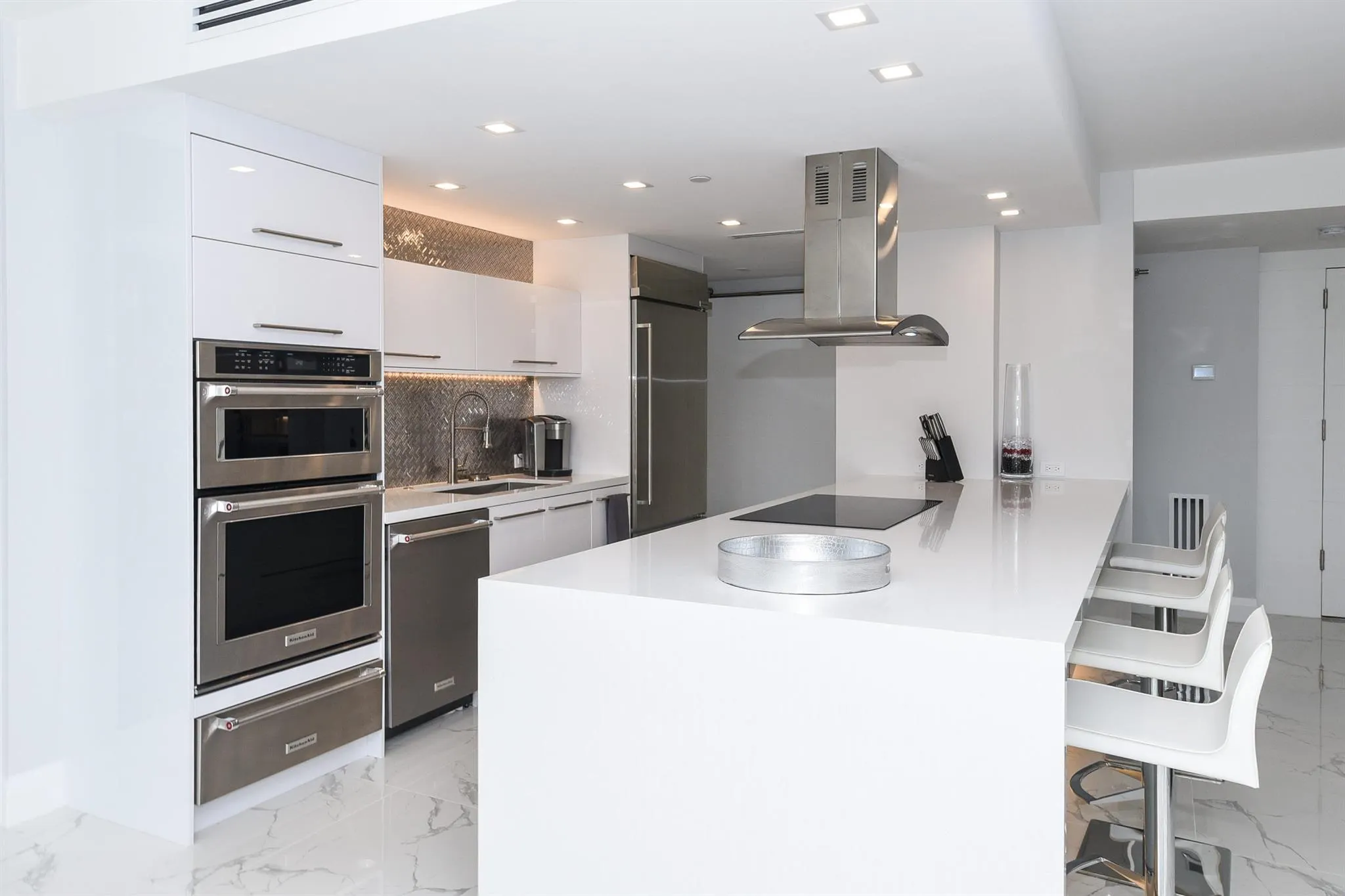 120 SE 5th Avenue, #321