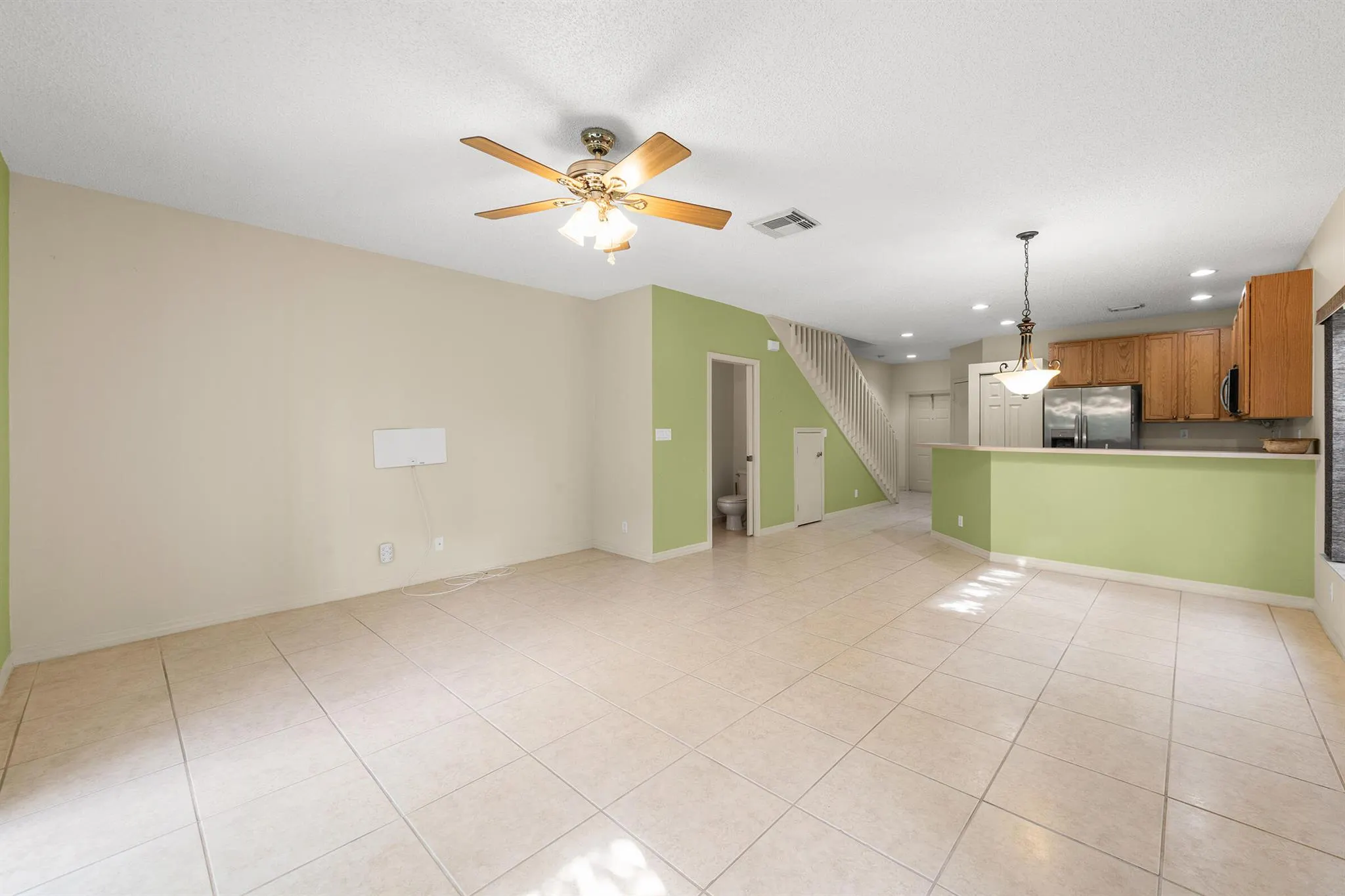 13810 Creston Place