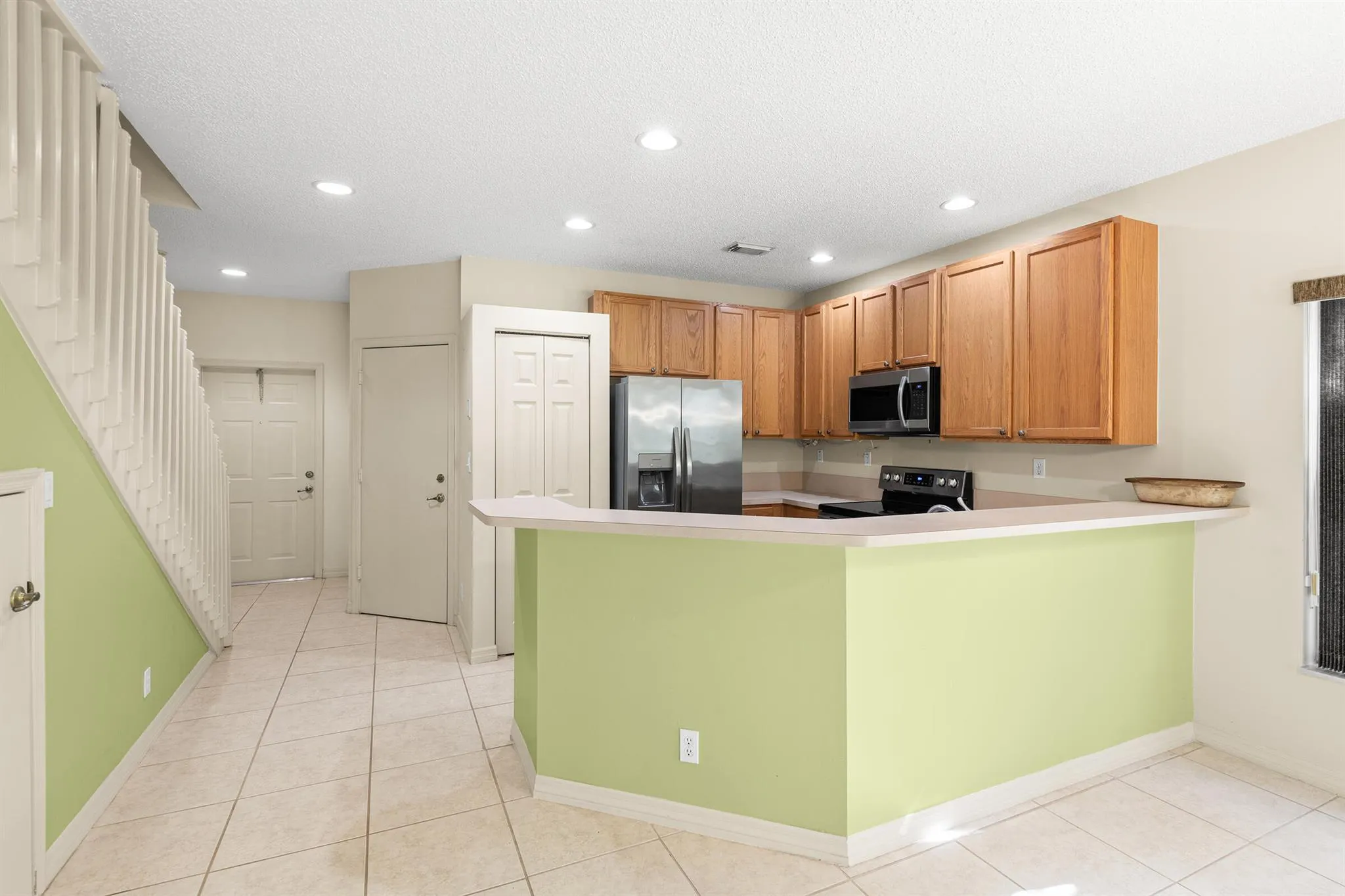 13810 Creston Place