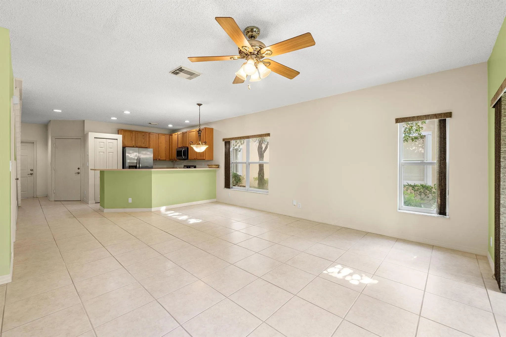 13810 Creston Place