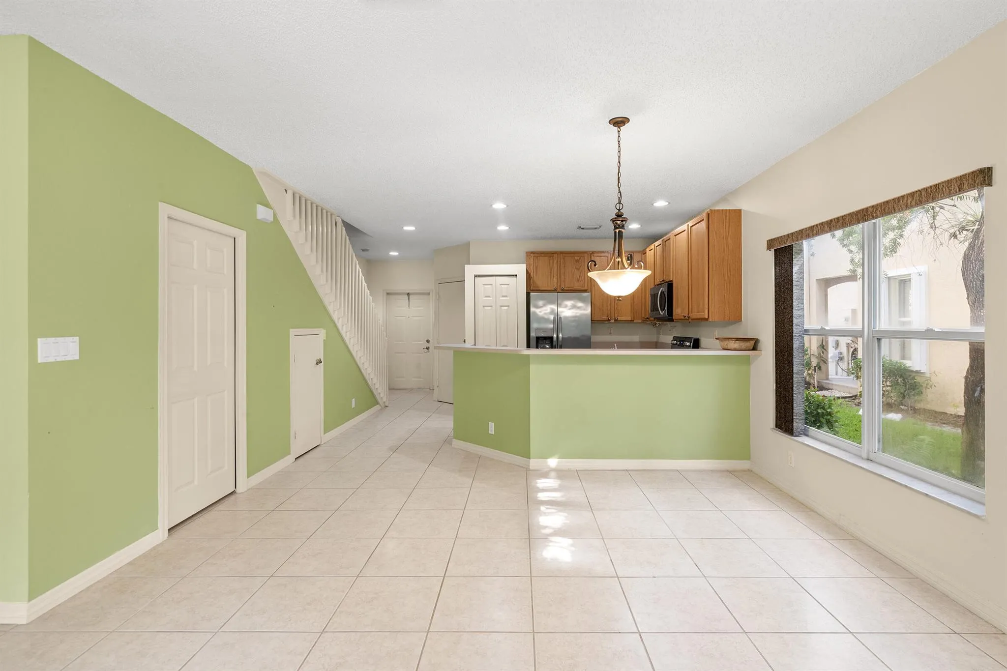13810 Creston Place