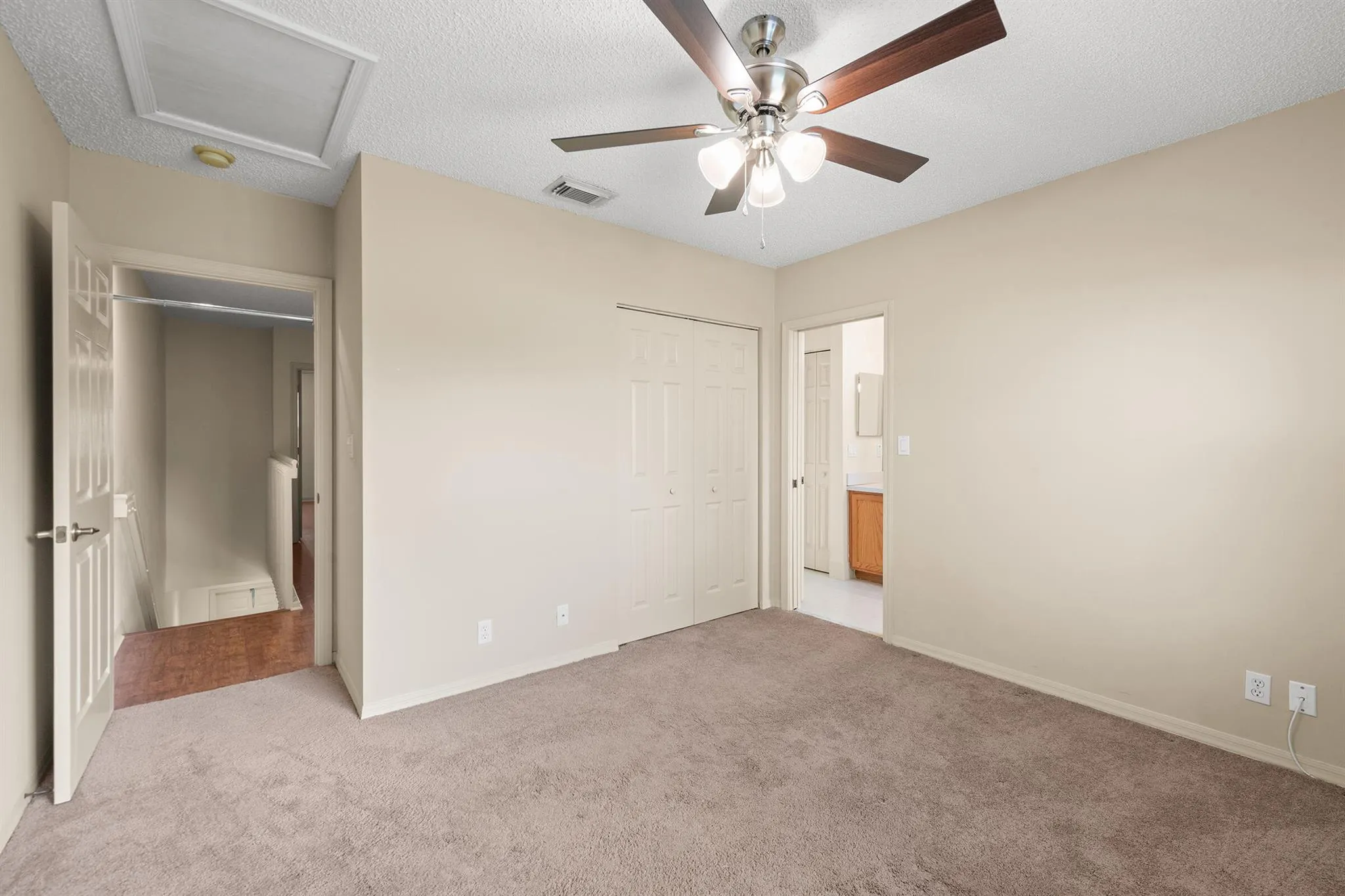 13810 Creston Place