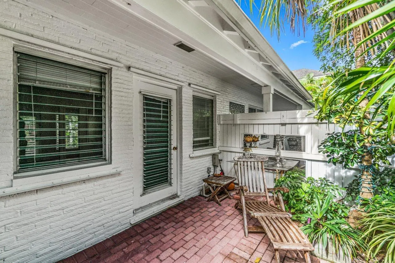 1225 George Bush 4 Boulevard, #4