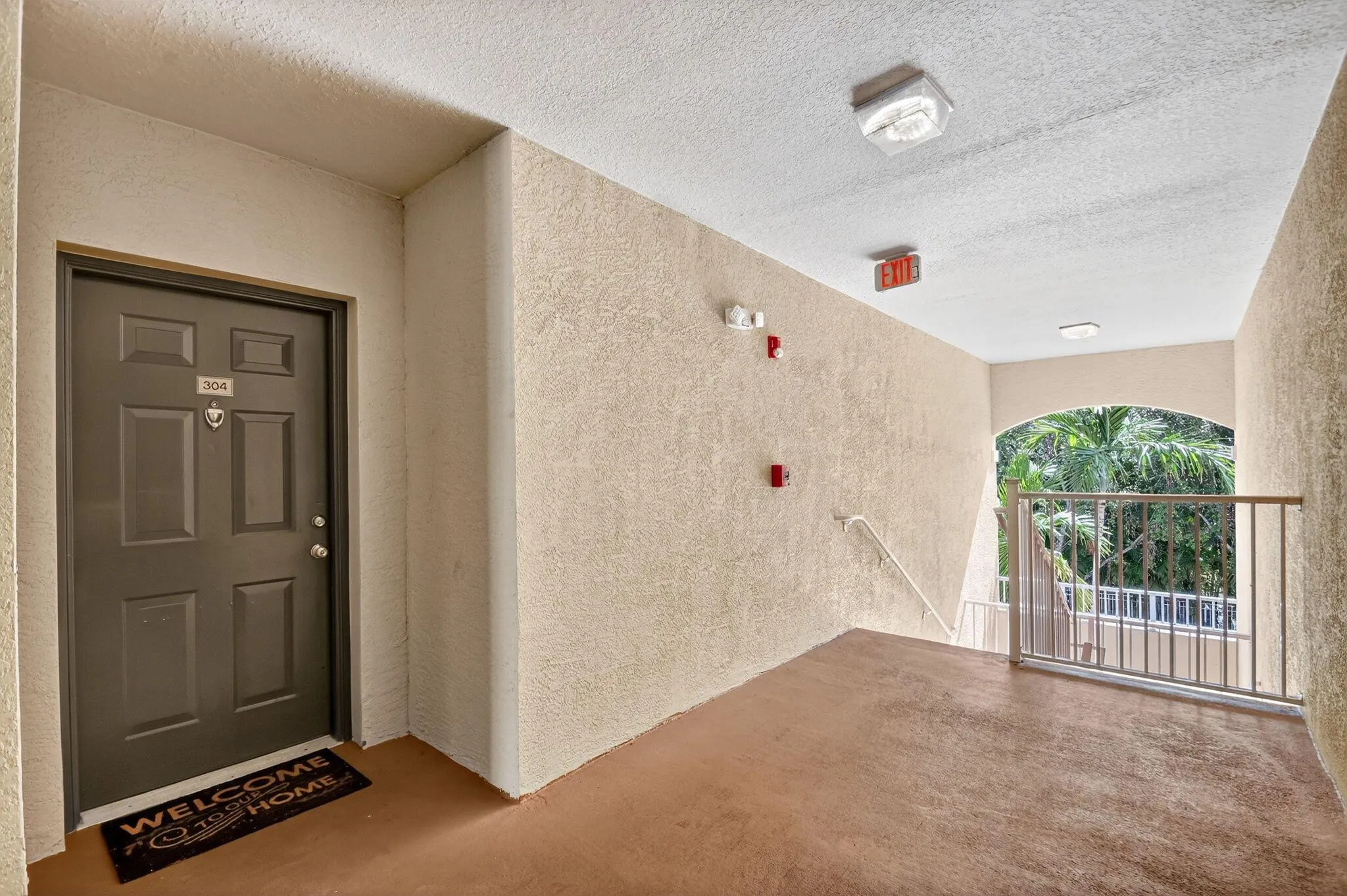 6511 Emerald Dunes Drive, #304