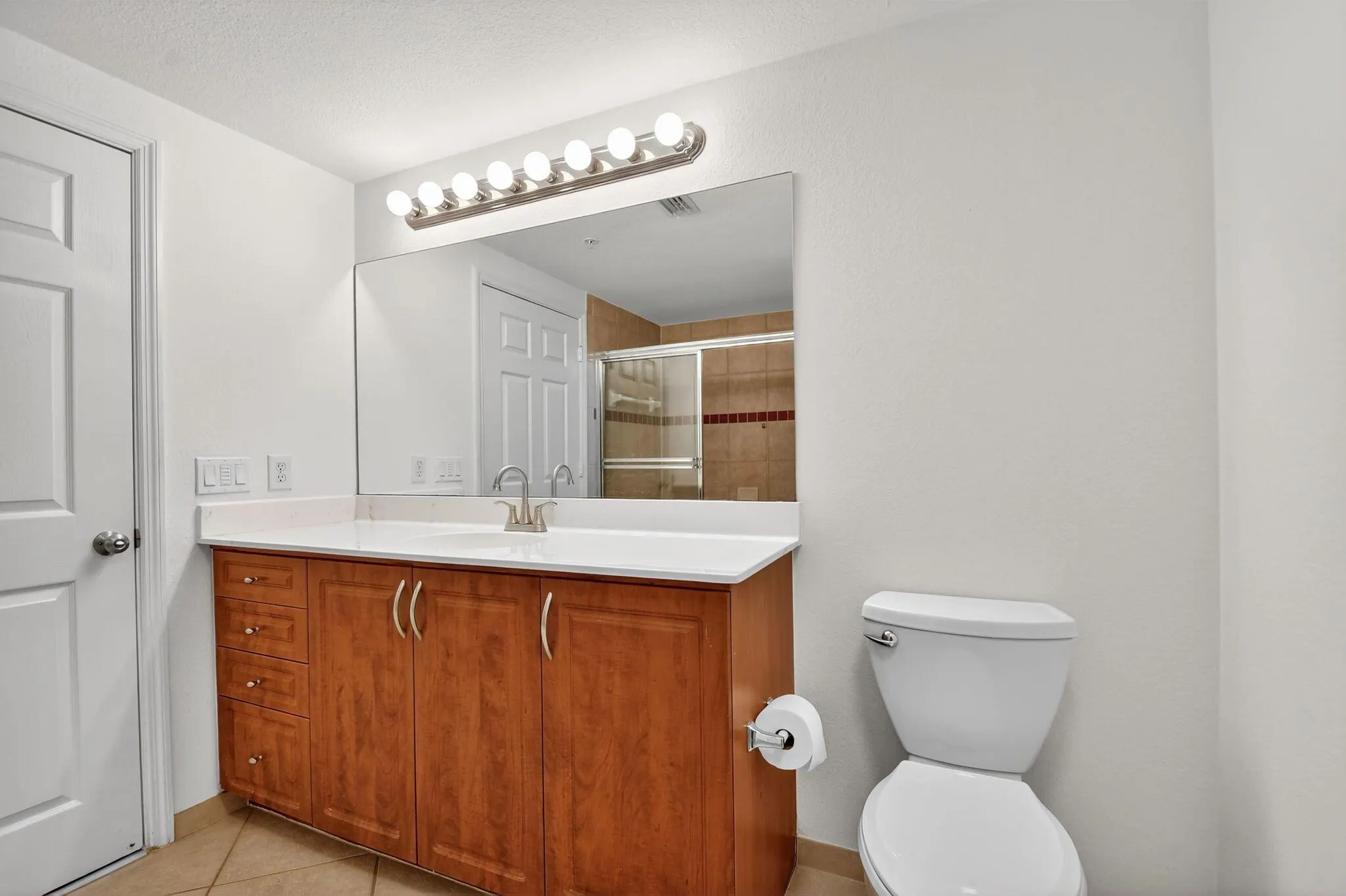 6511 Emerald Dunes Drive, #304