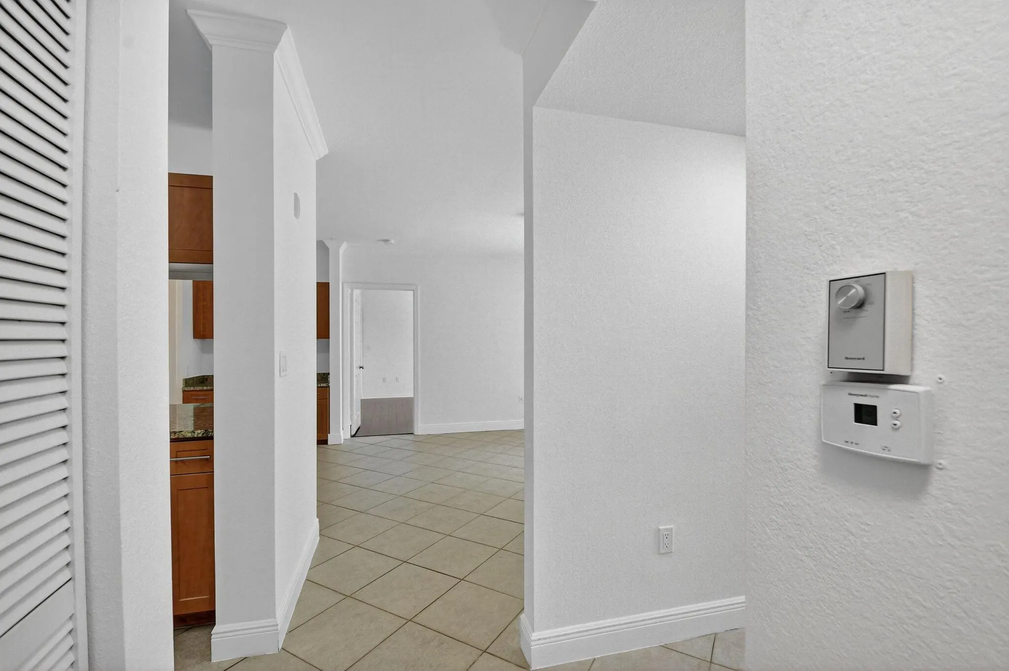 6511 Emerald Dunes Drive, #304