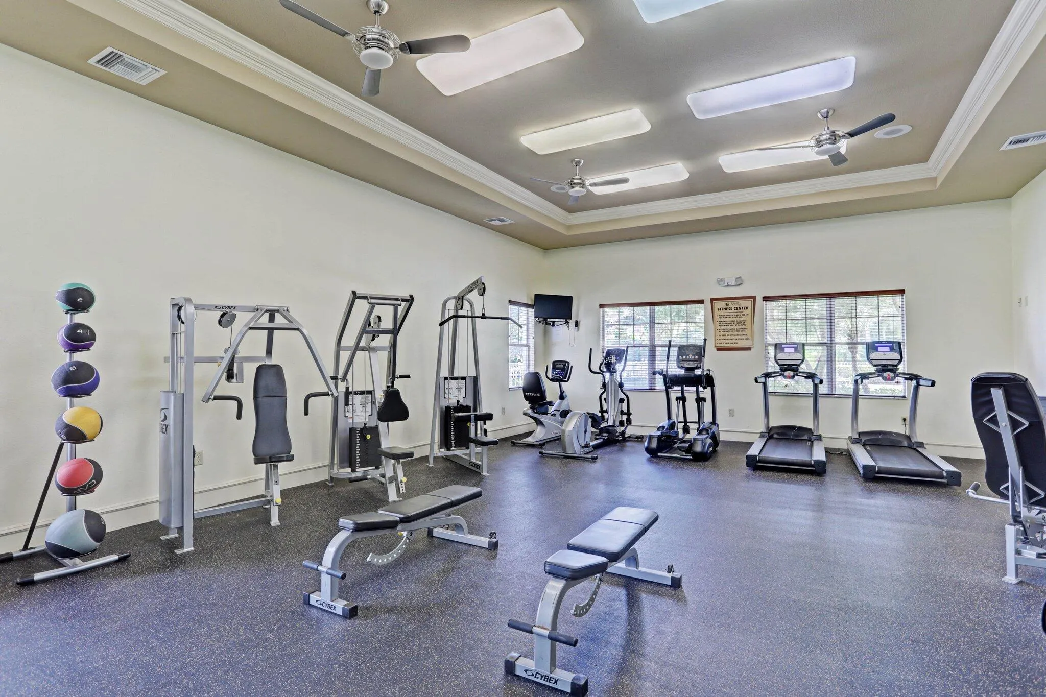 6511 Emerald Dunes Drive, #304