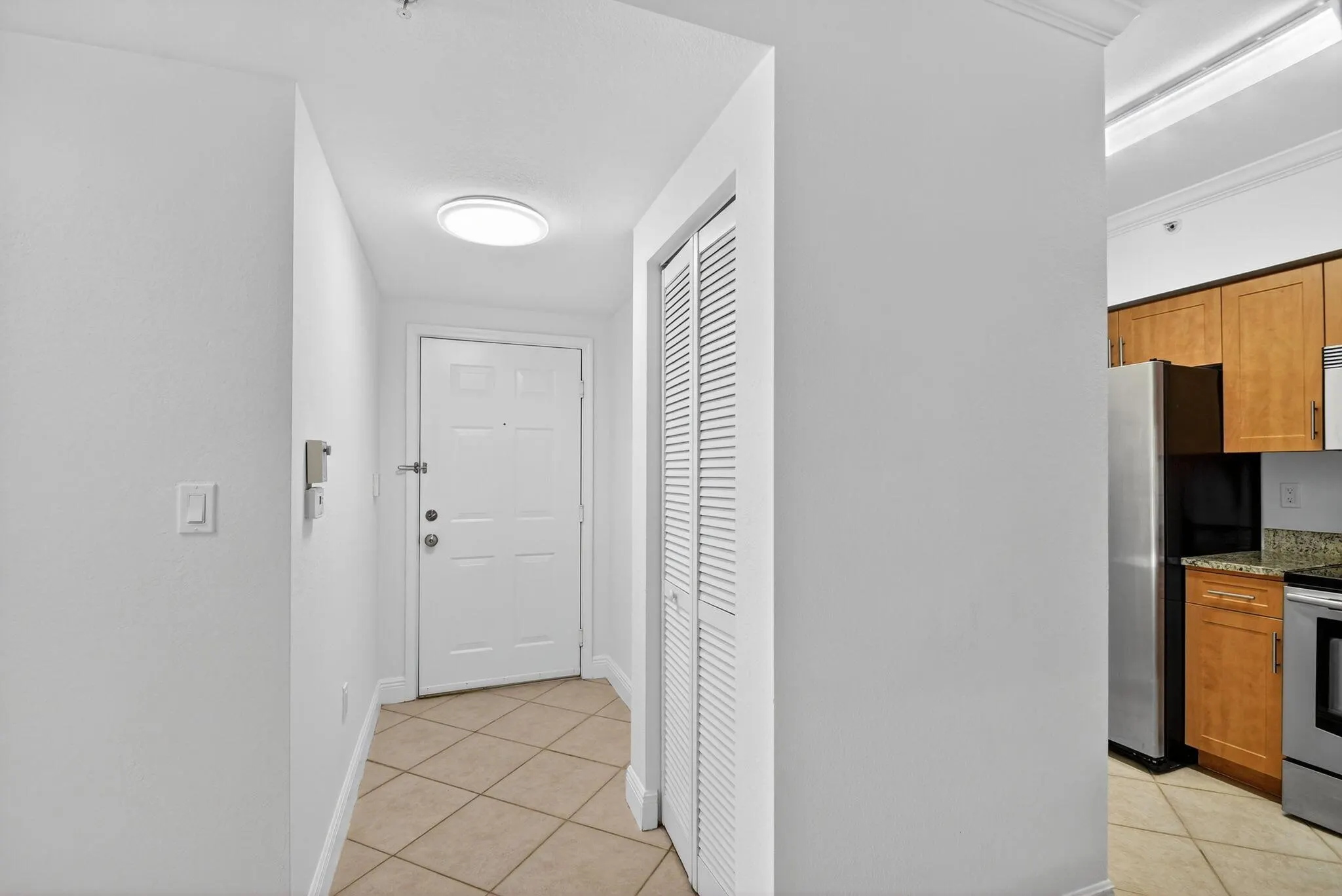 6511 Emerald Dunes Drive, #304