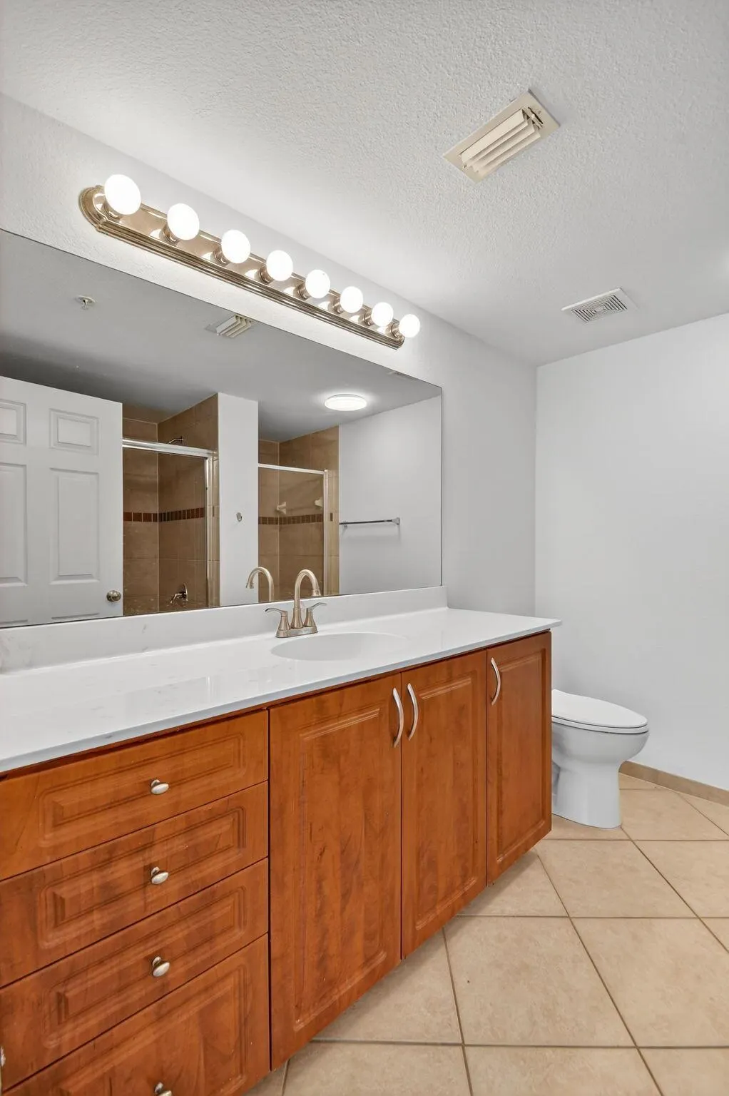 6511 Emerald Dunes Drive, #304