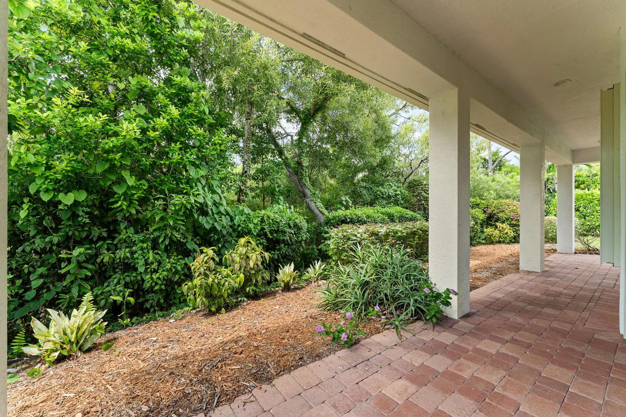 879 SW Pebble Lane