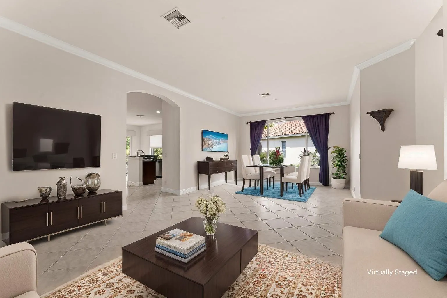 879 SW Pebble Lane