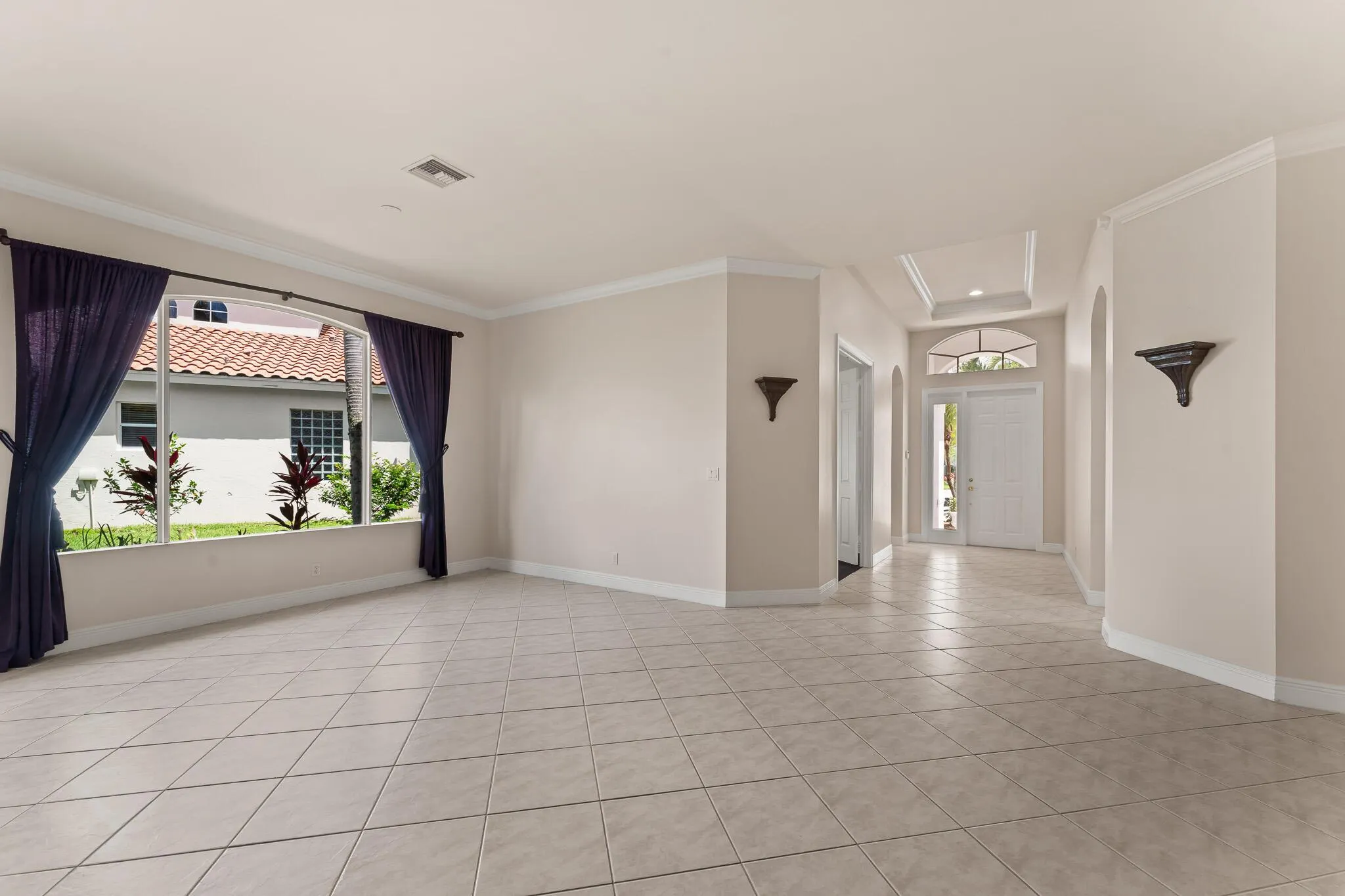 879 SW Pebble Lane