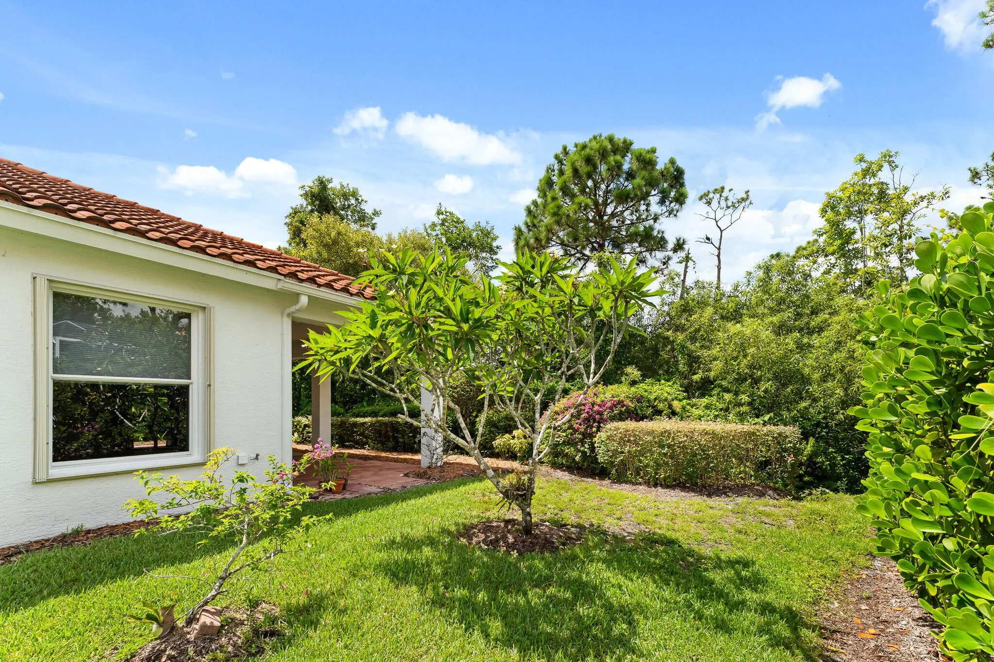 879 SW Pebble Lane