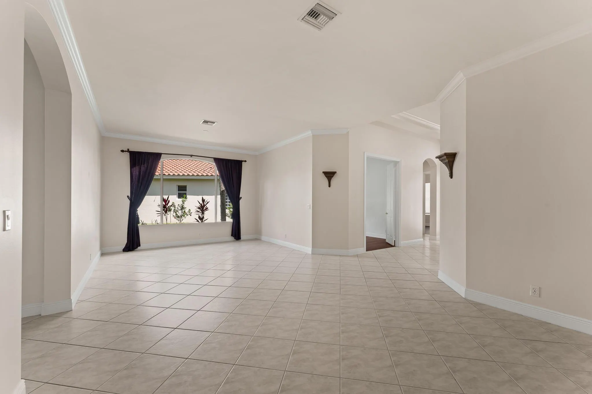 879 SW Pebble Lane