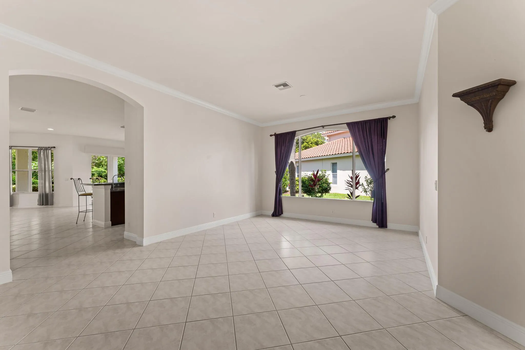 879 SW Pebble Lane
