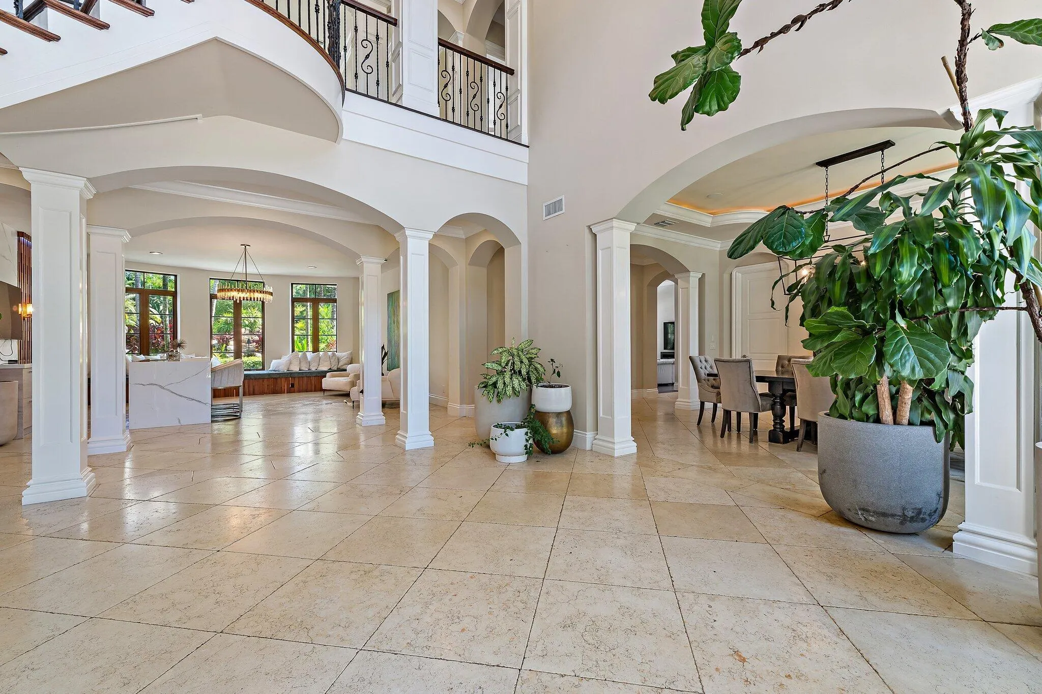8082 SE Hidden Bridge Court