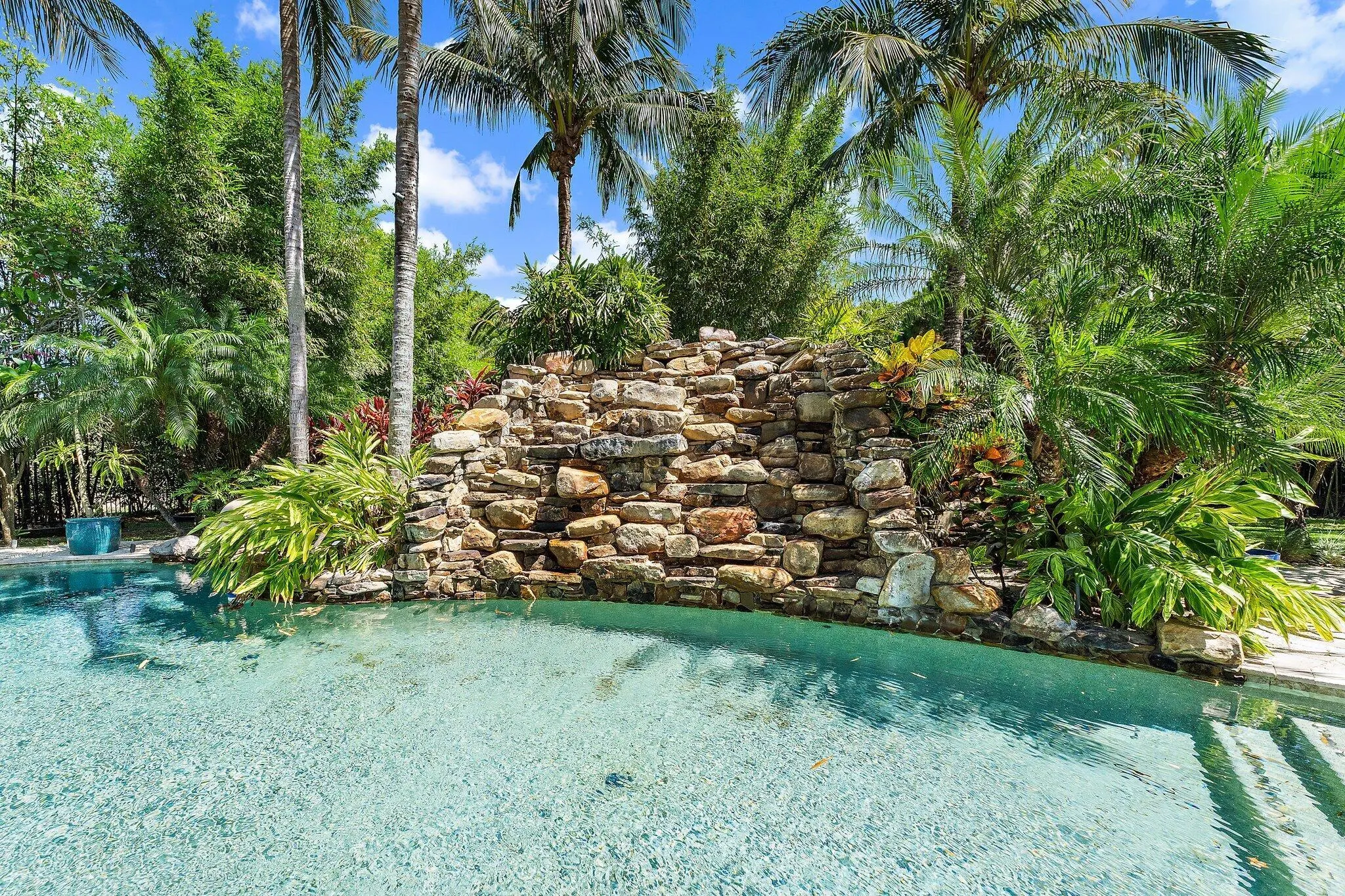8082 SE Hidden Bridge Court