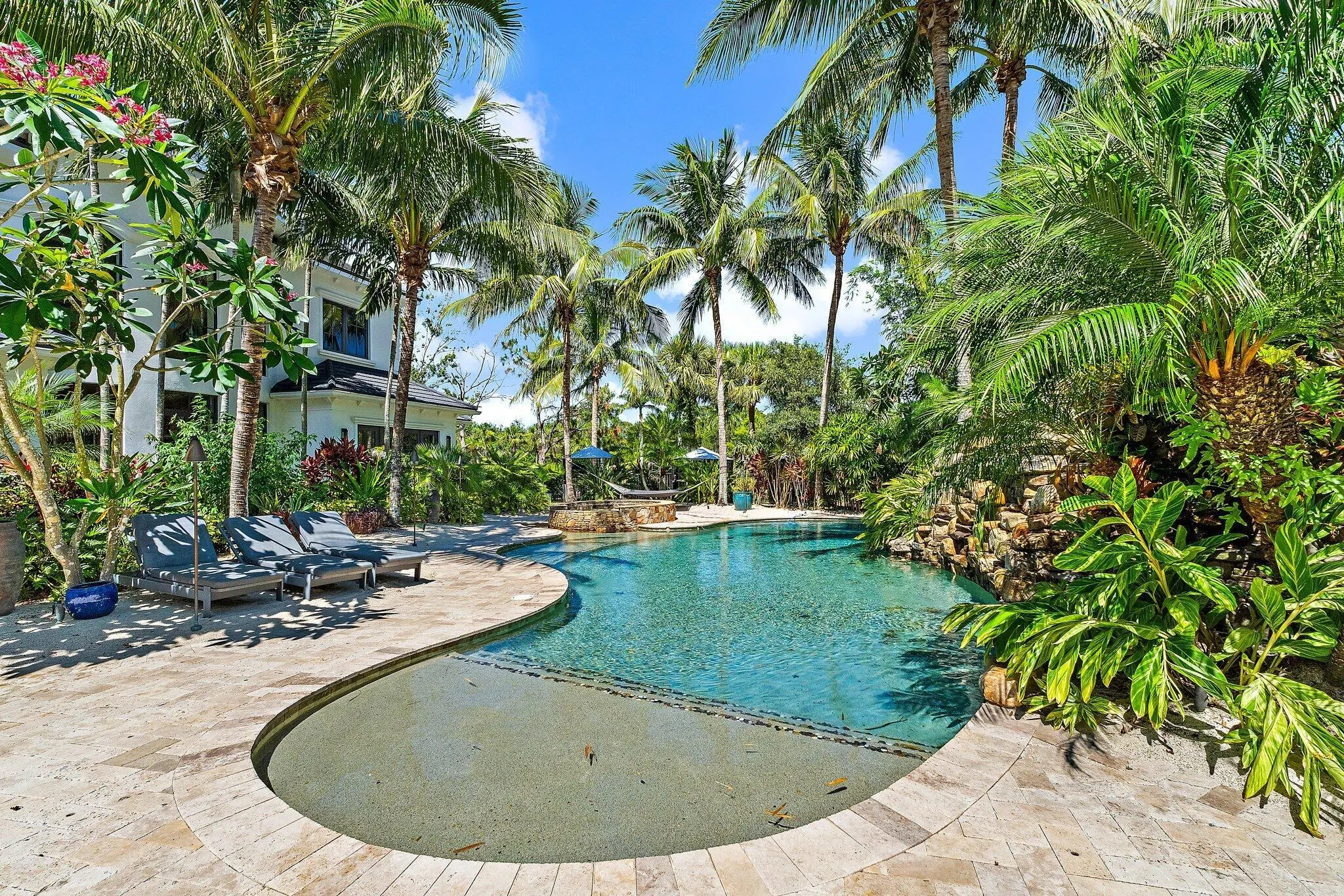 8082 SE Hidden Bridge Court
