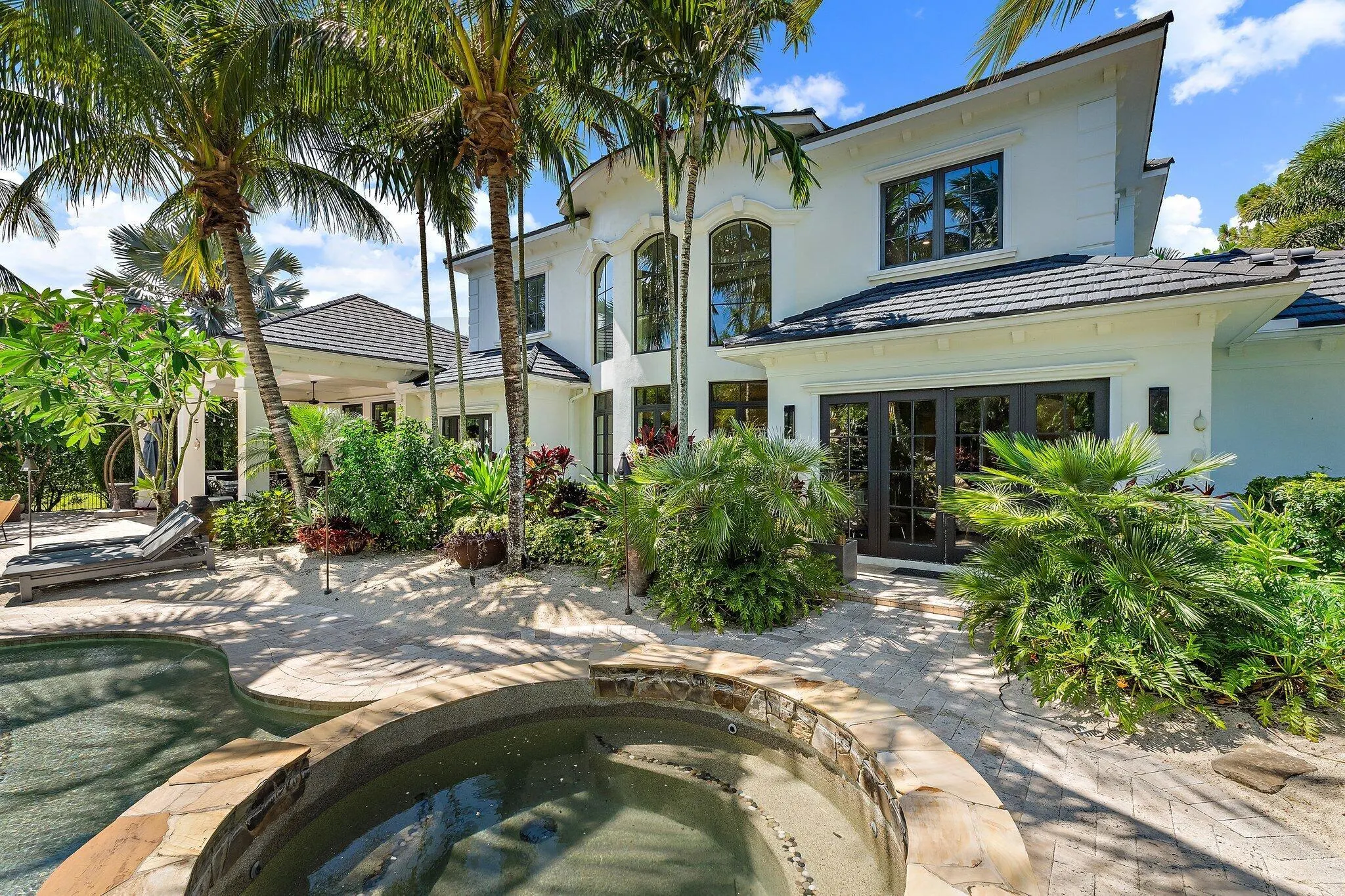 8082 SE Hidden Bridge Court