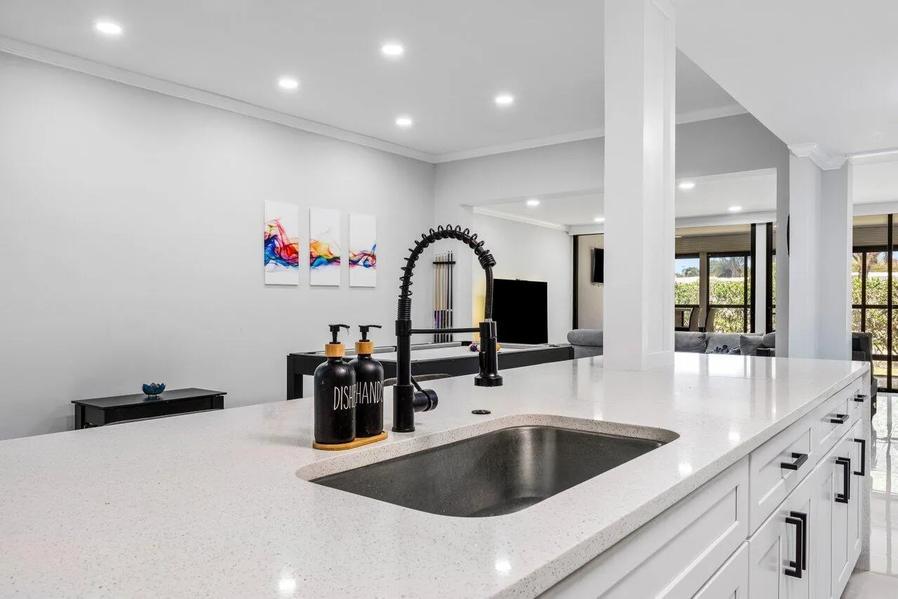 6727 Palermo Way