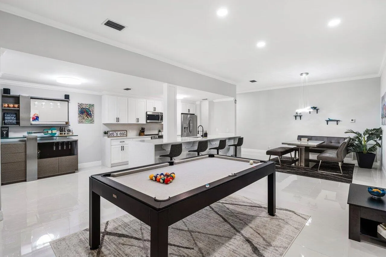 6727 Palermo Way