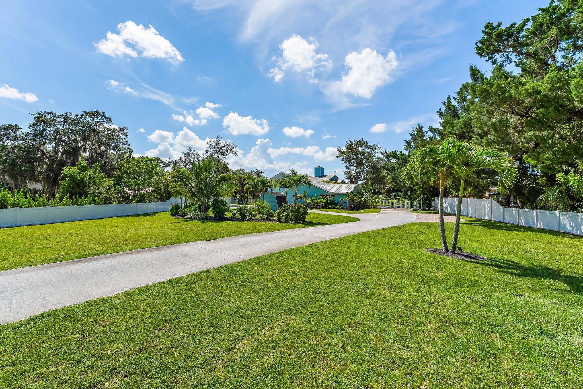 3327 SW Bessey Creek Trail