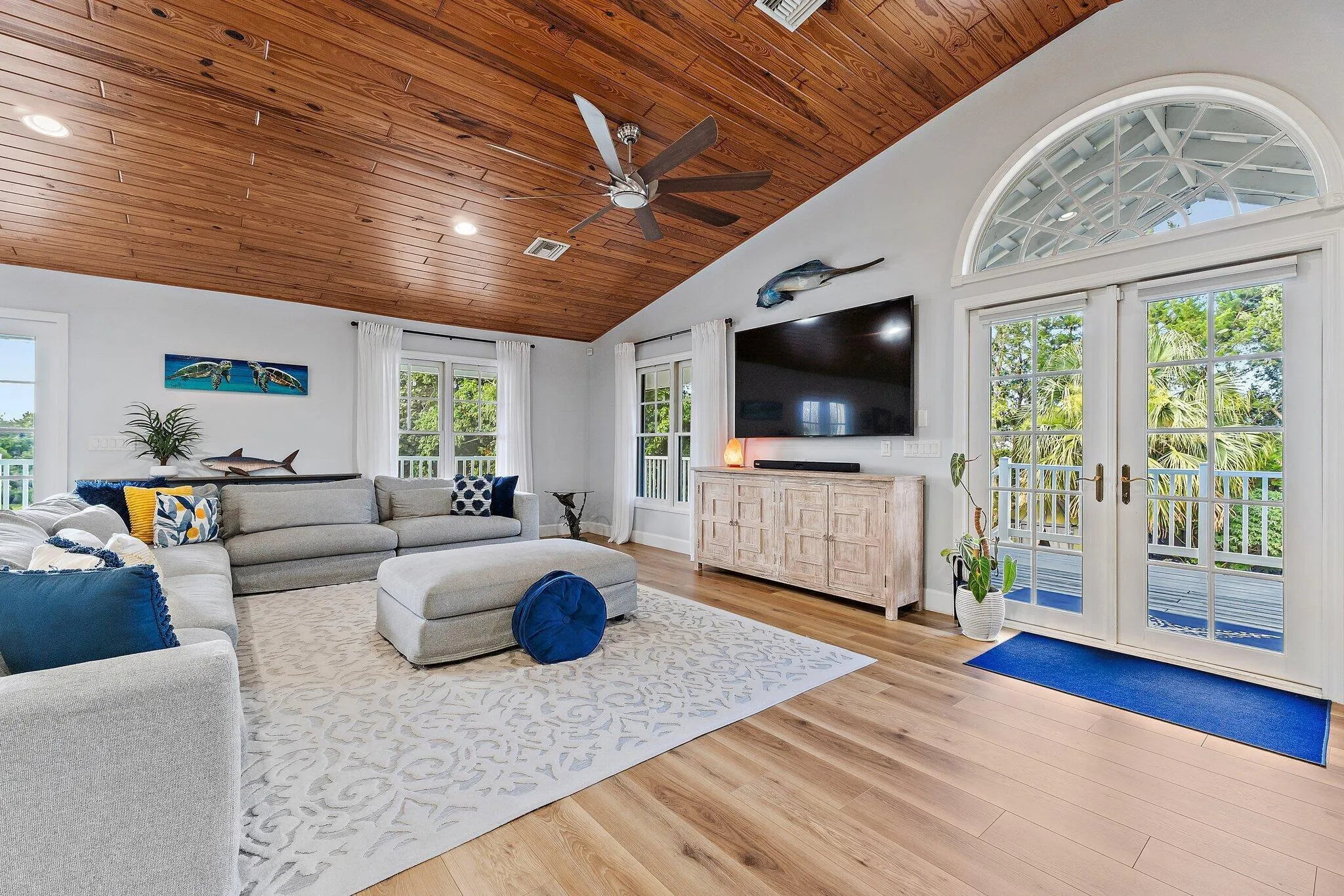 3327 SW Bessey Creek Trail