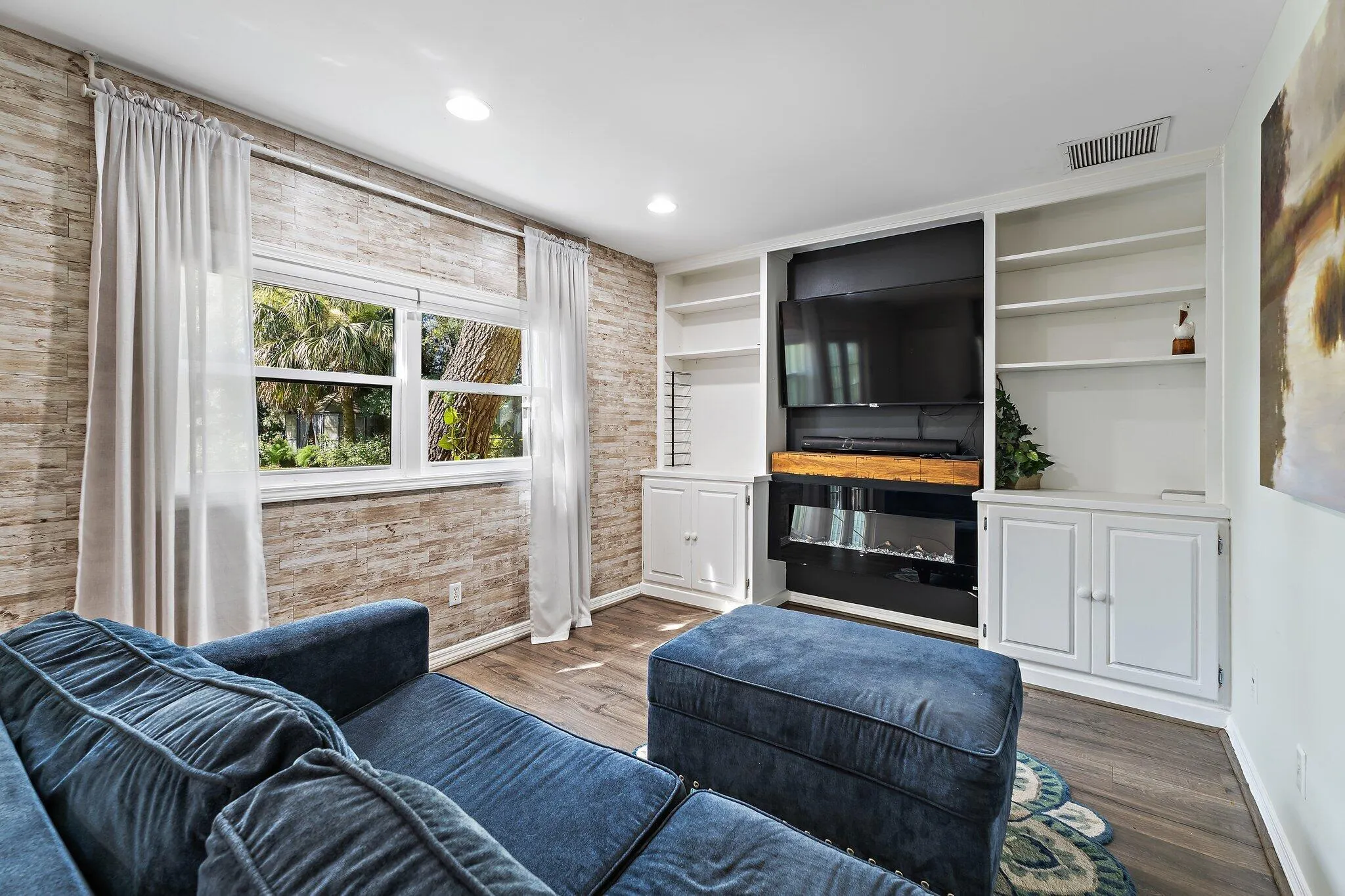 3327 SW Bessey Creek Trail