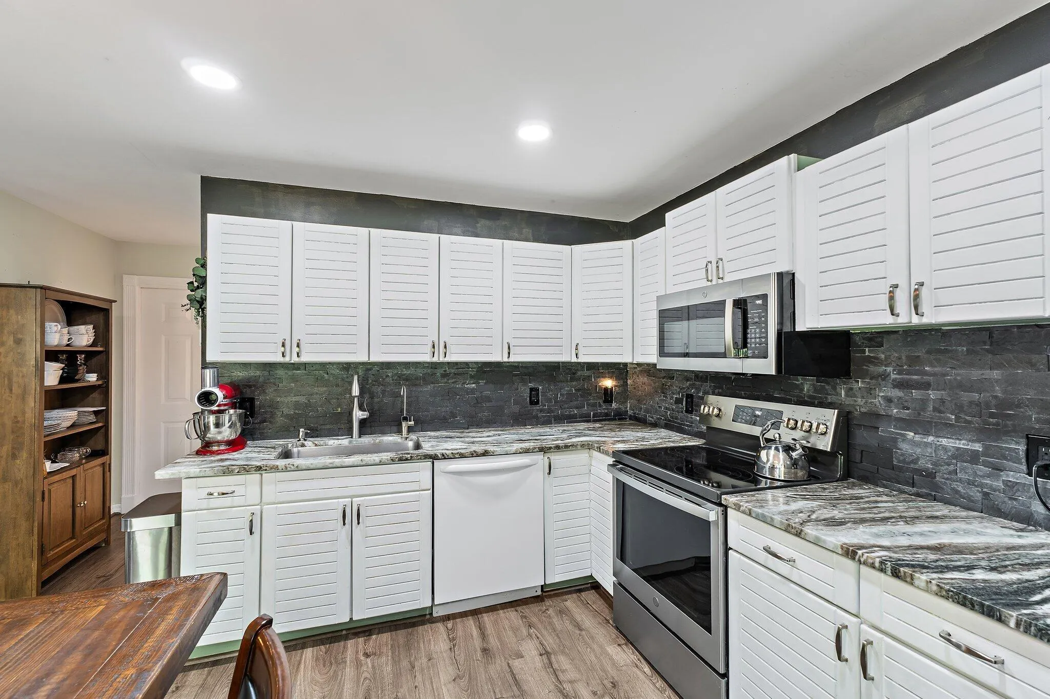 3327 SW Bessey Creek Trail