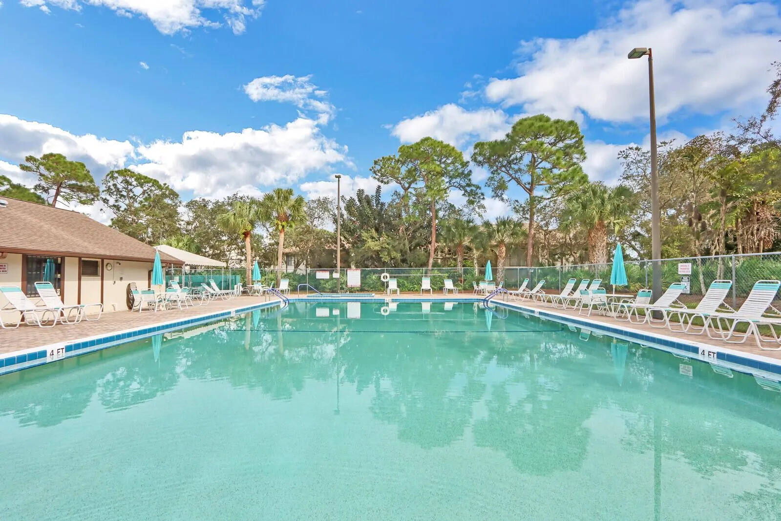 1935 SW Silver Pine Way, #117-B2