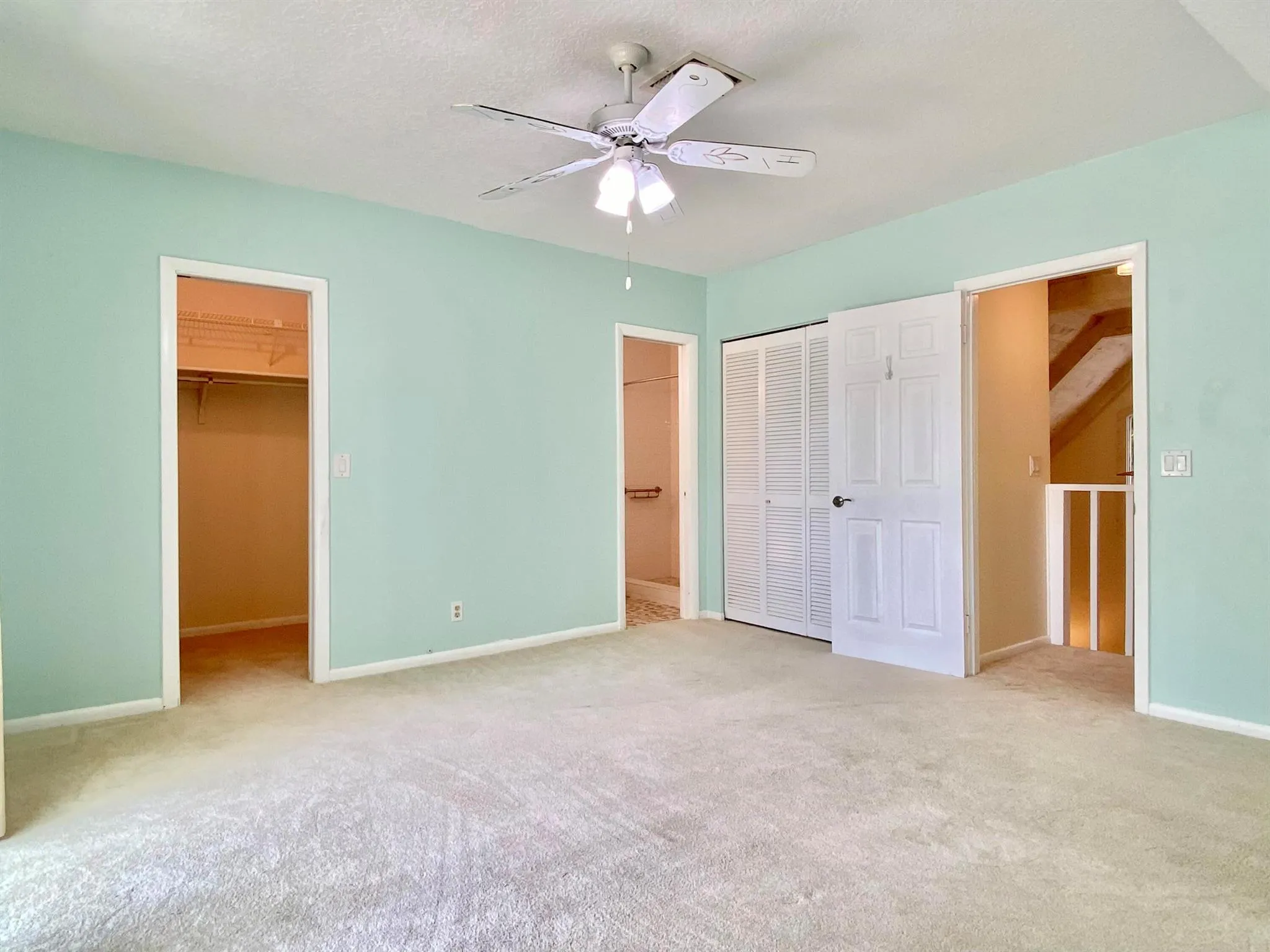 16844 127 Drive N