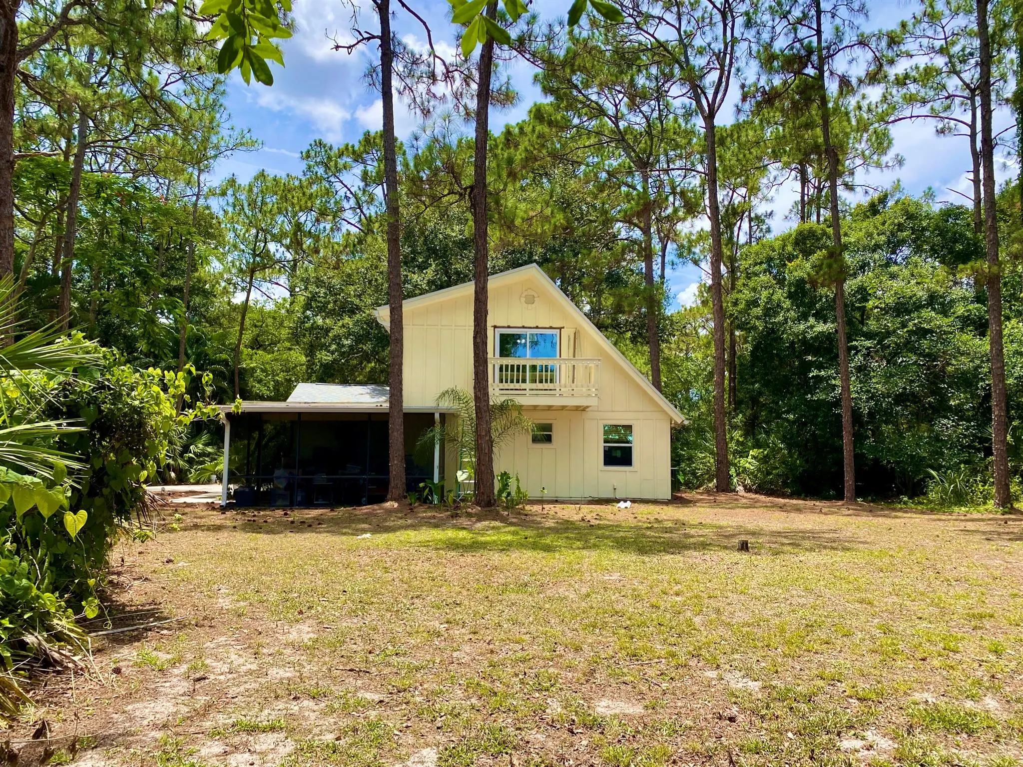 16844 127 Drive N