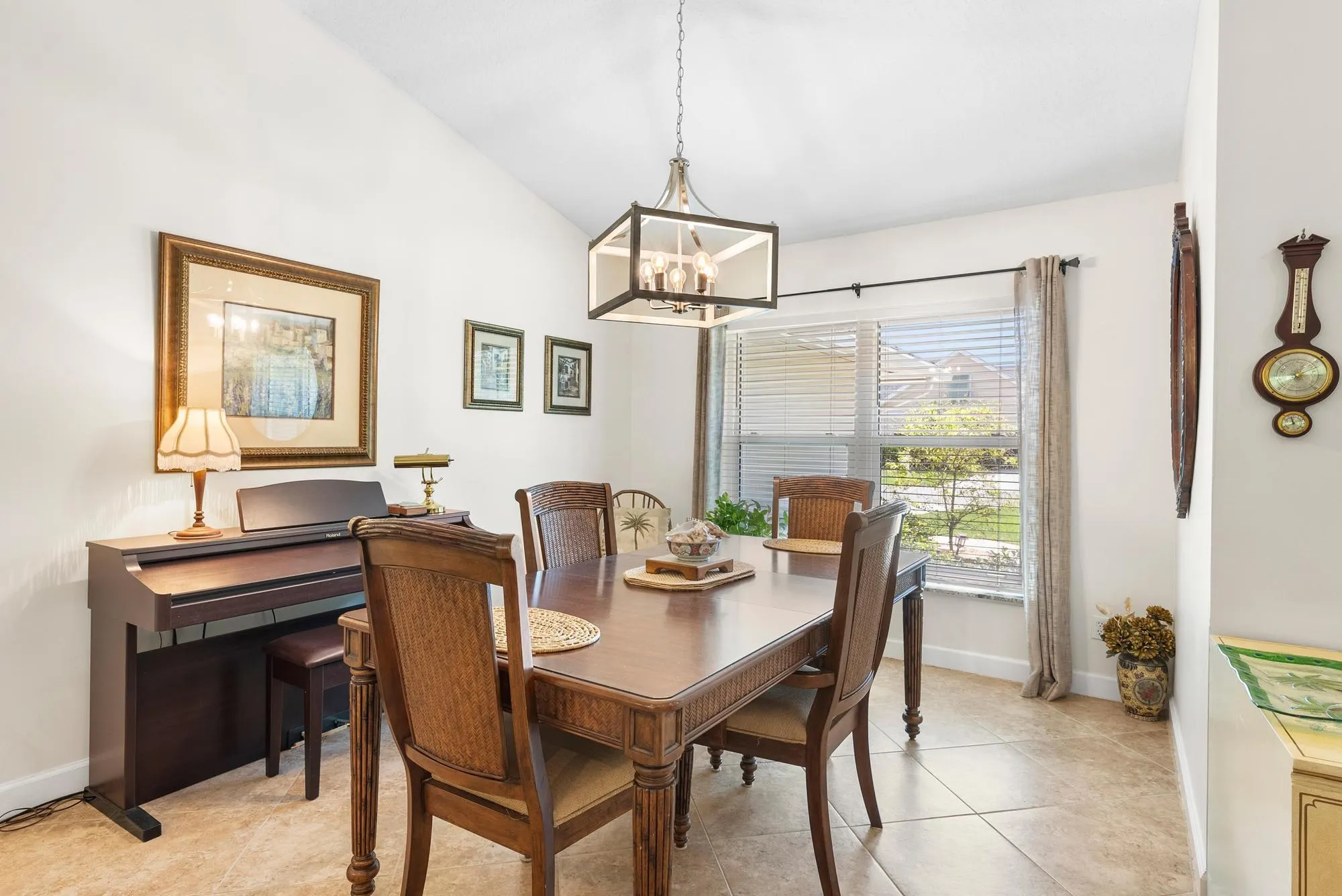 1200 SW Arrowhead Court