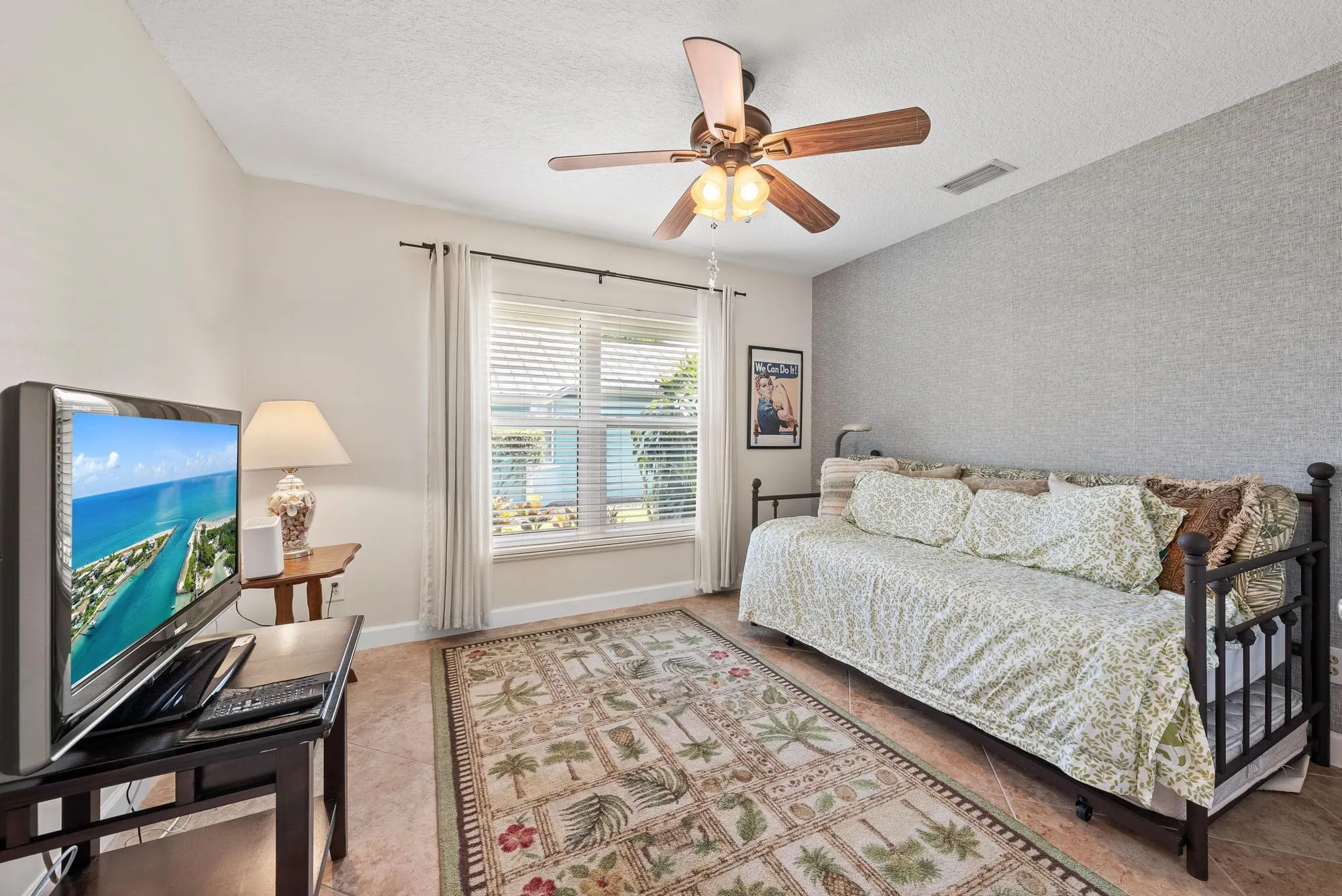 1200 SW Arrowhead Court