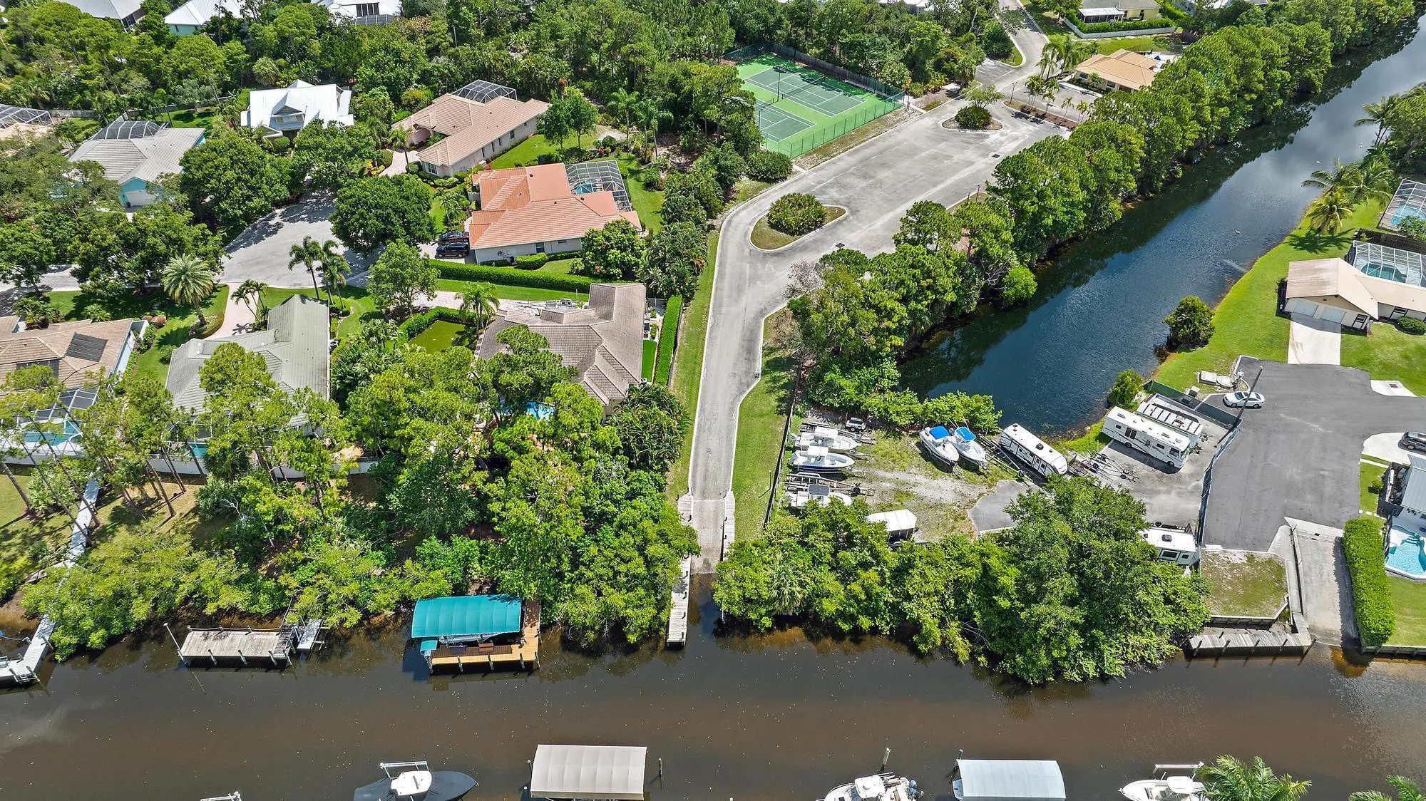 1200 SW Arrowhead Court