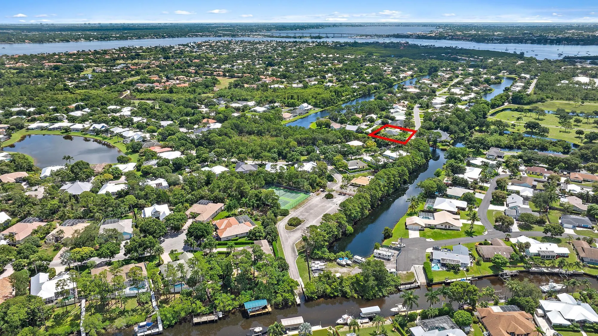1200 SW Arrowhead Court
