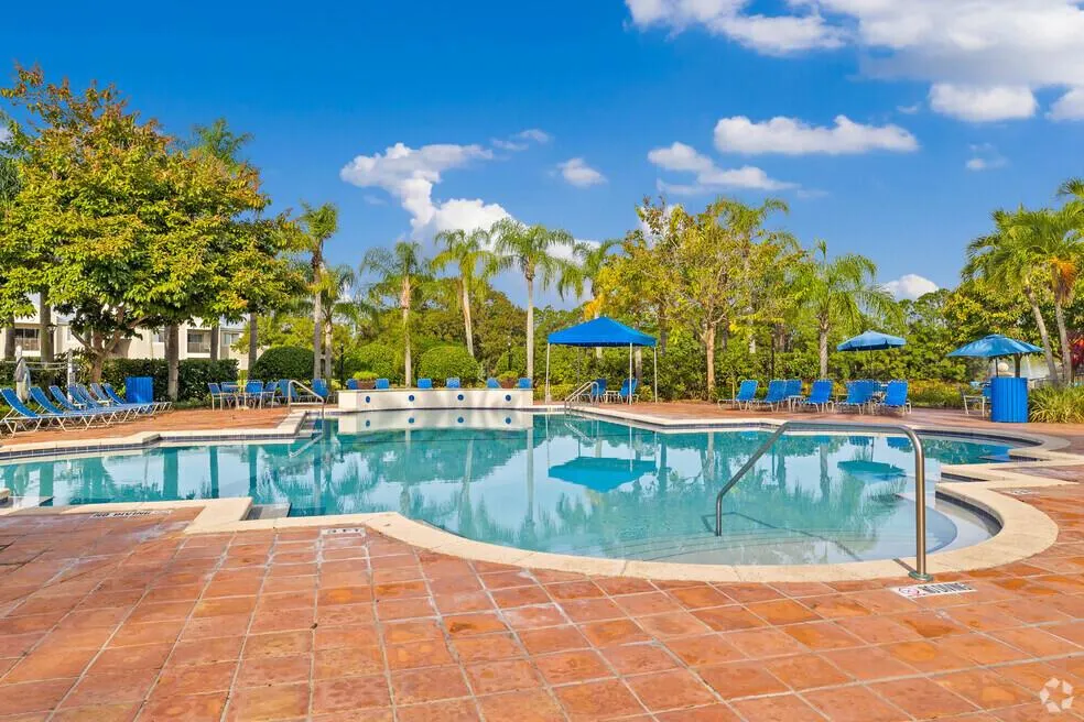 3821 SW Coquina Cove Way, #205
