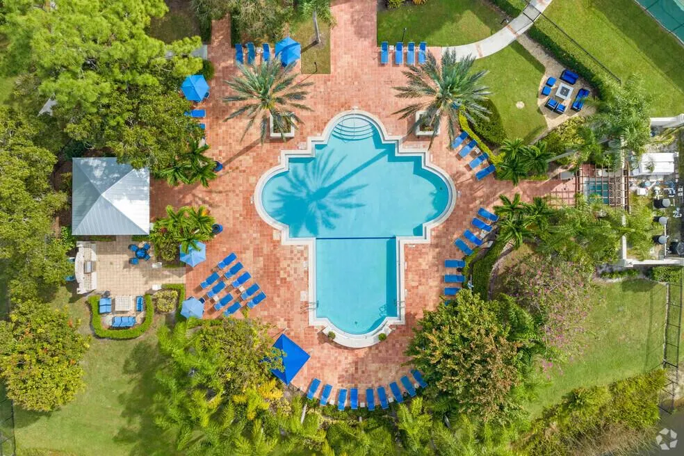 3821 SW Coquina Cove Way, #205