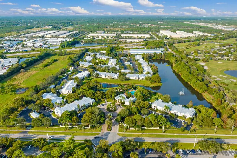 3821 SW Coquina Cove Way, #205