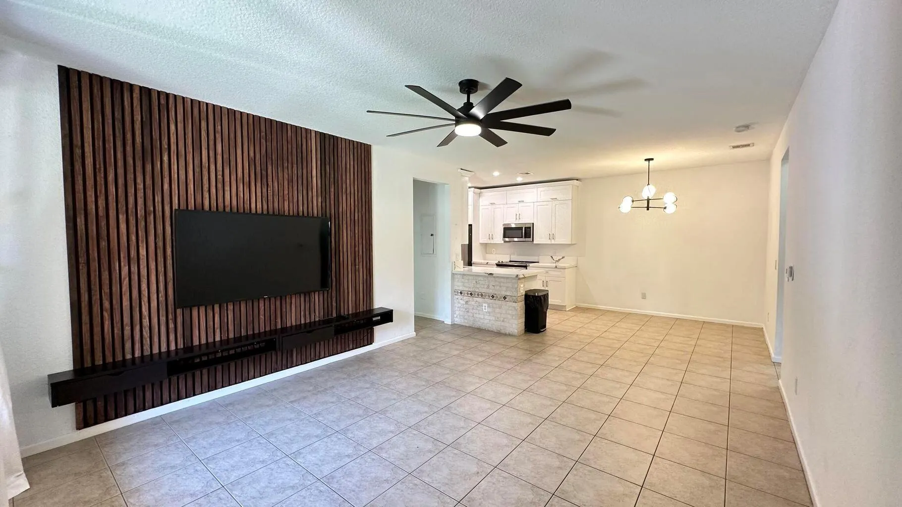 3549 Forest Hill 19 Boulevard, #19
