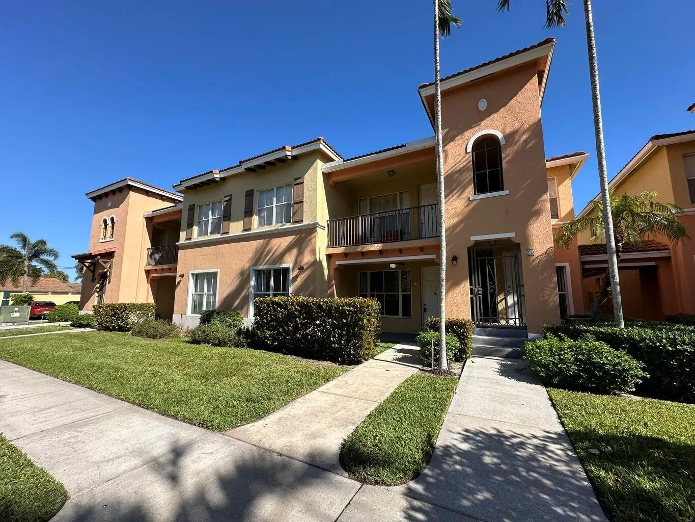 3549 Forest Hill 19 Boulevard, #19